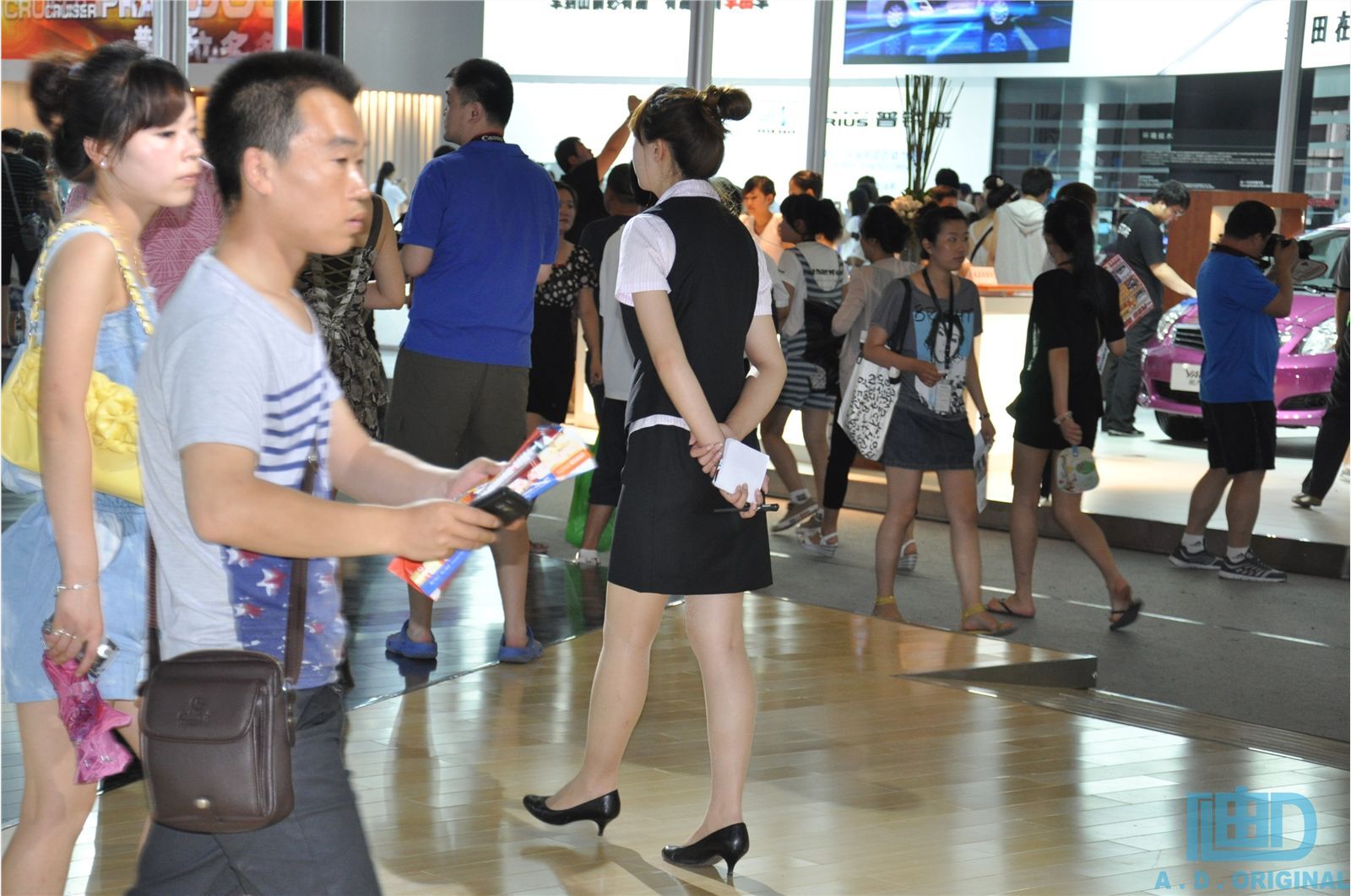 长春车展车模第一季   国内模特美腿写真