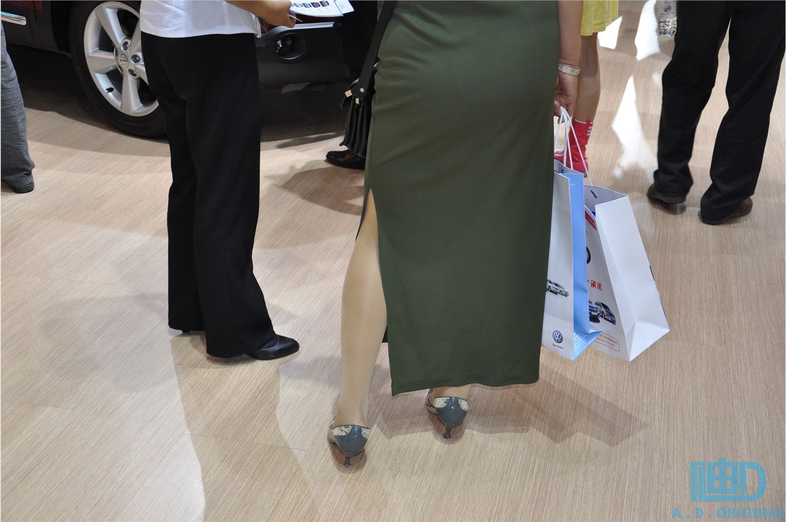 长春车展车模第一季   国内模特美腿写真