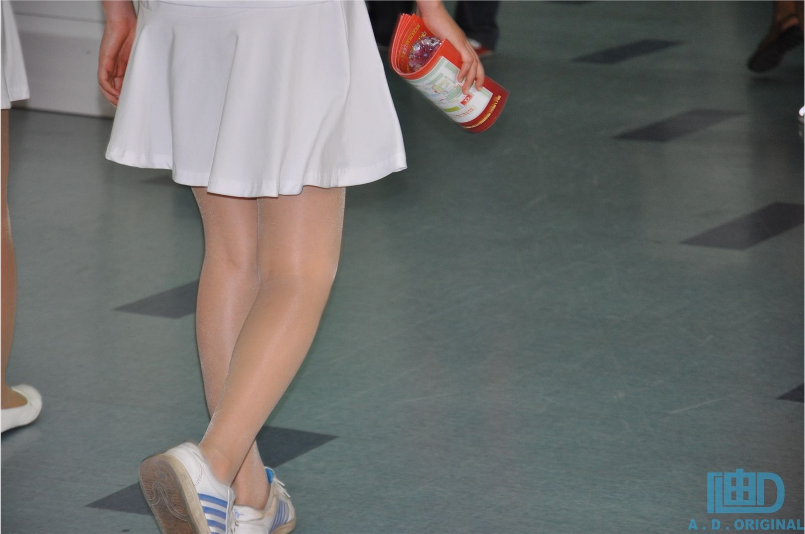 长春车展车模第二季   国内模特美腿写真