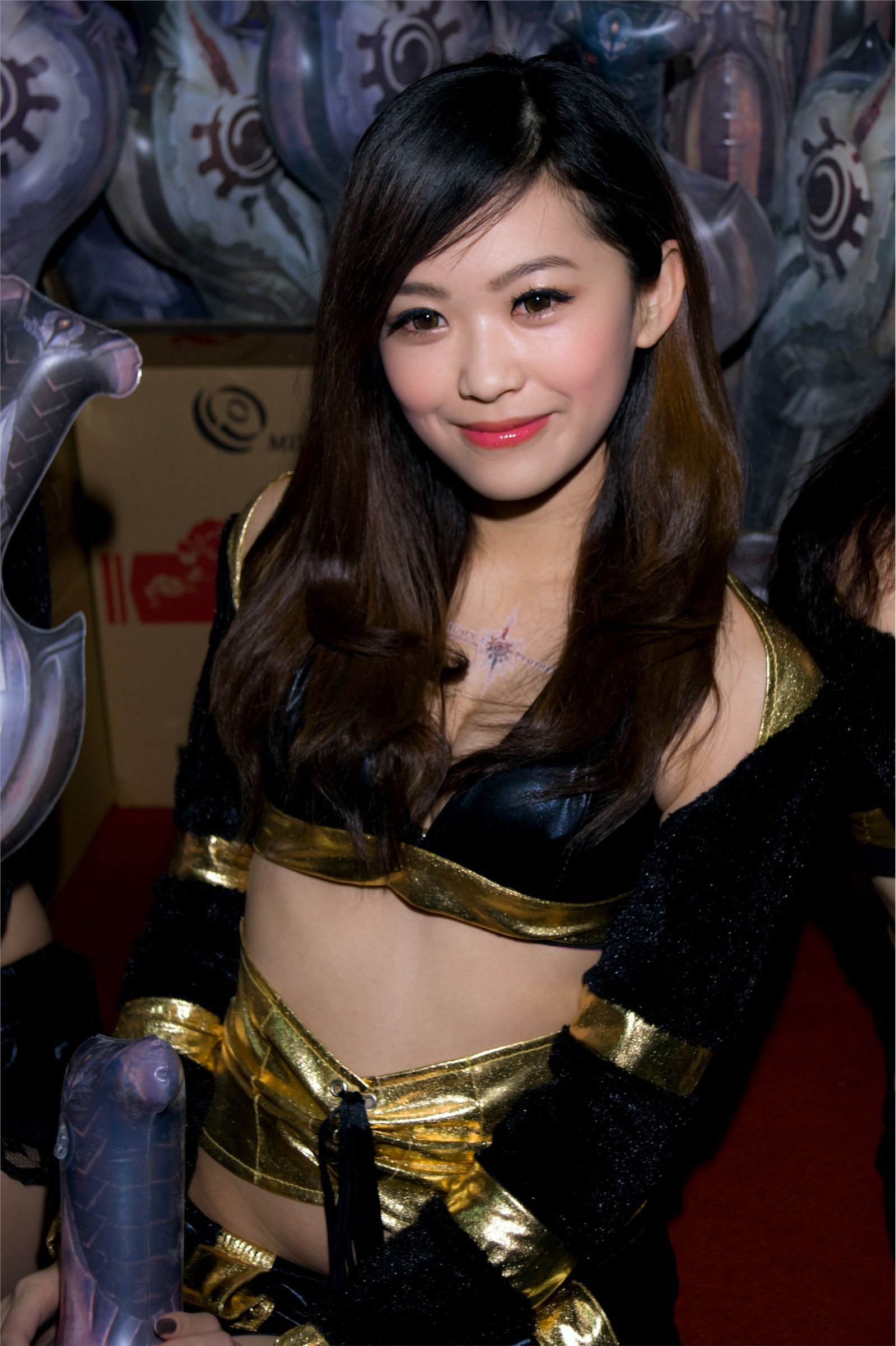 [展会]台北2012春季电玩展 国产美女模特写真套图