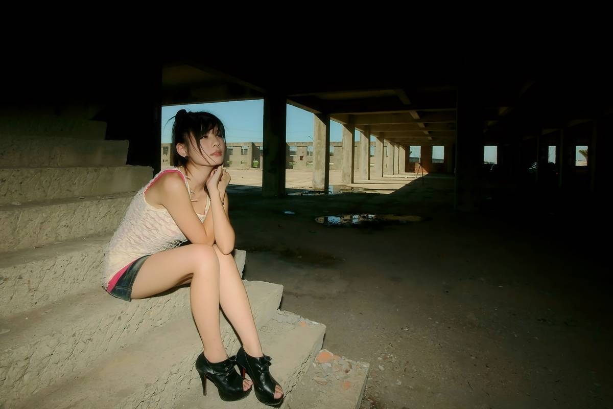 国产美腿模特美女高清写真套图