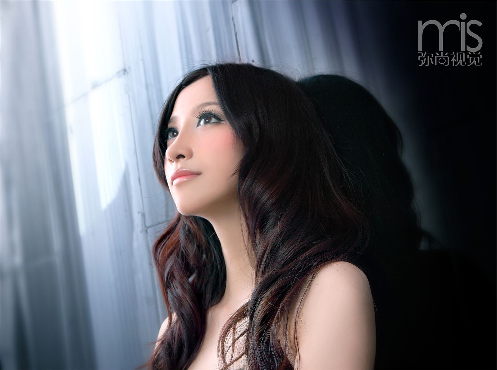 国内美女高清写真 明星美女图片超级大图