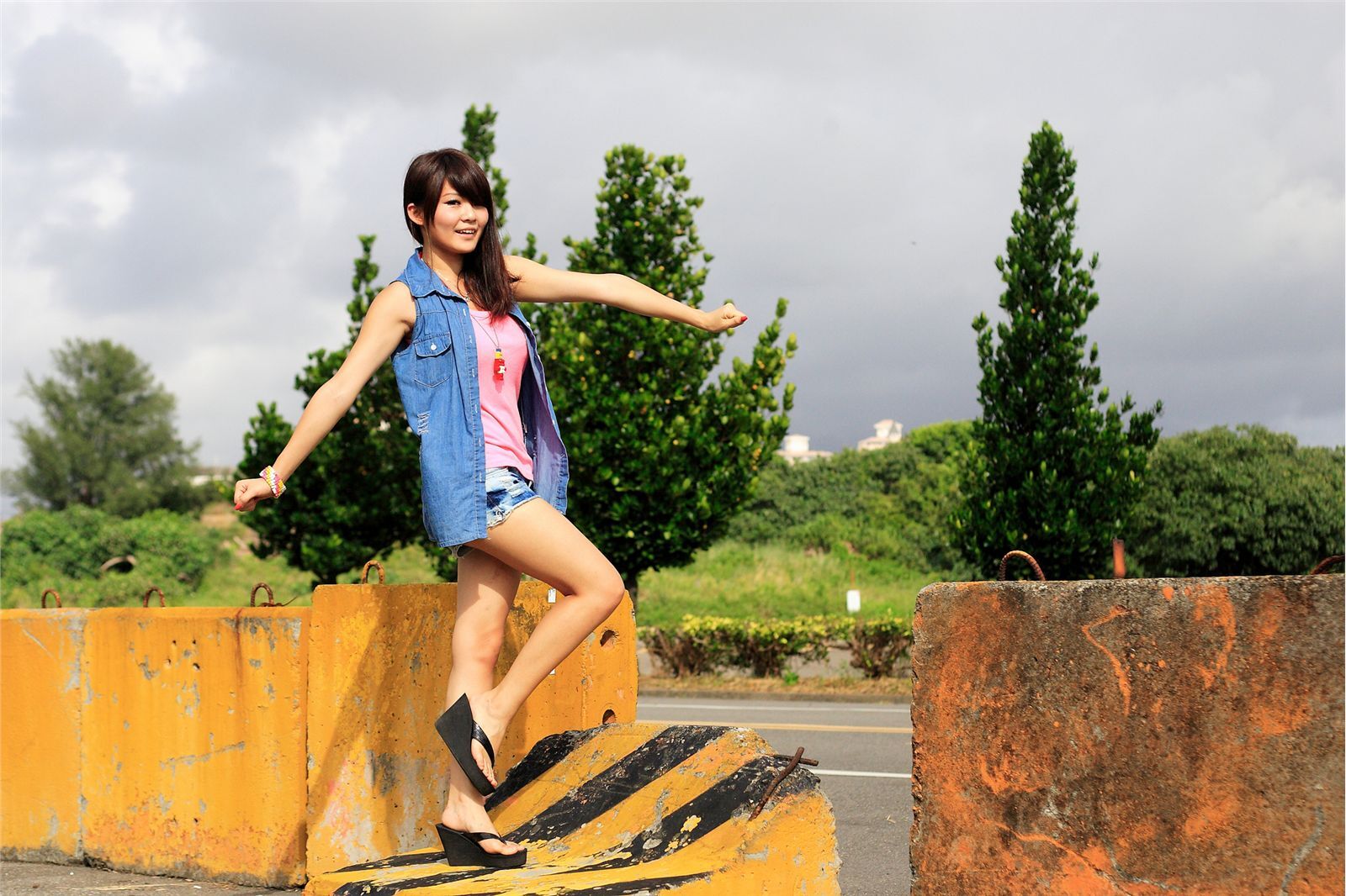 2012廷廷夕陽壓光@沙崙海水浴場　国产写真美女唯美图片