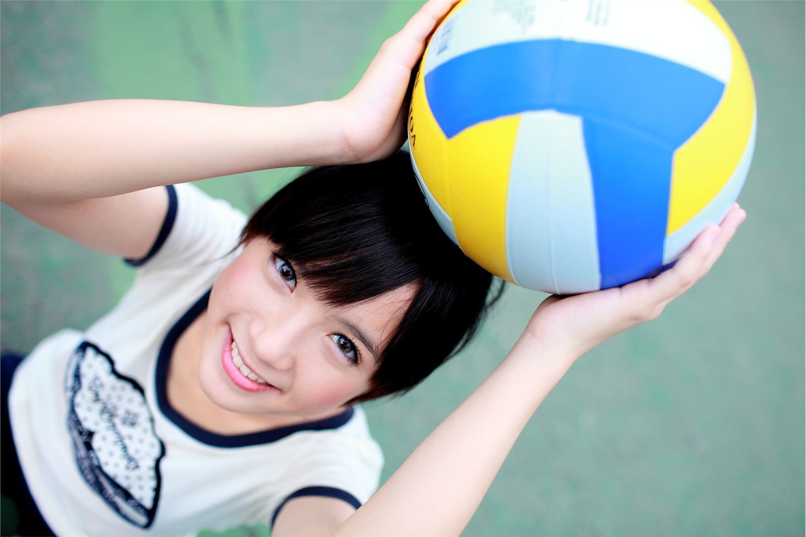 台湾美女麻豆小敬图集系列　国产丝袜美女诱惑套图