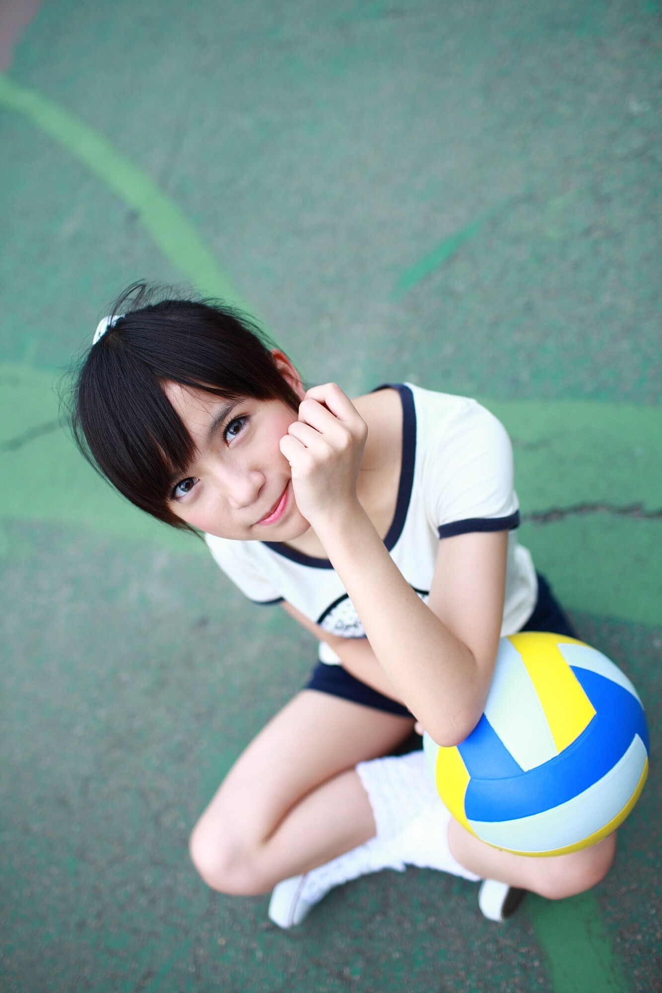 台湾美女麻豆小敬图集系列　国产丝袜美女诱惑套图