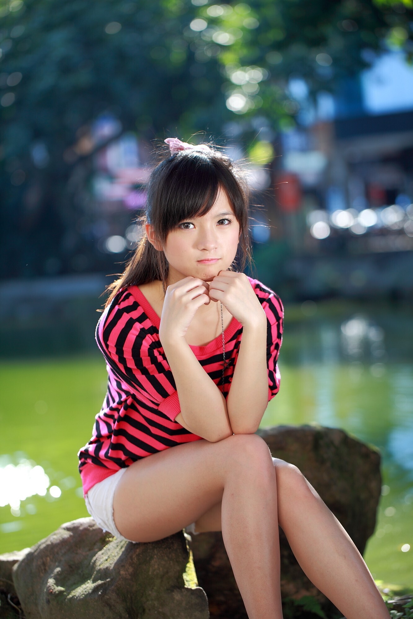 台湾美女麻豆小敬图集系列　国产丝袜美女诱惑套图