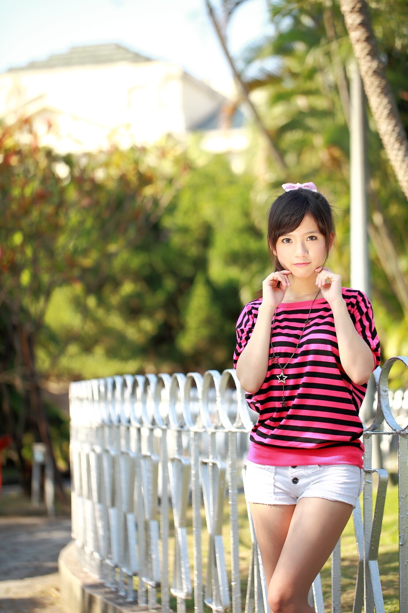 台湾美女麻豆小敬图集系列　国产丝袜美女诱惑套图