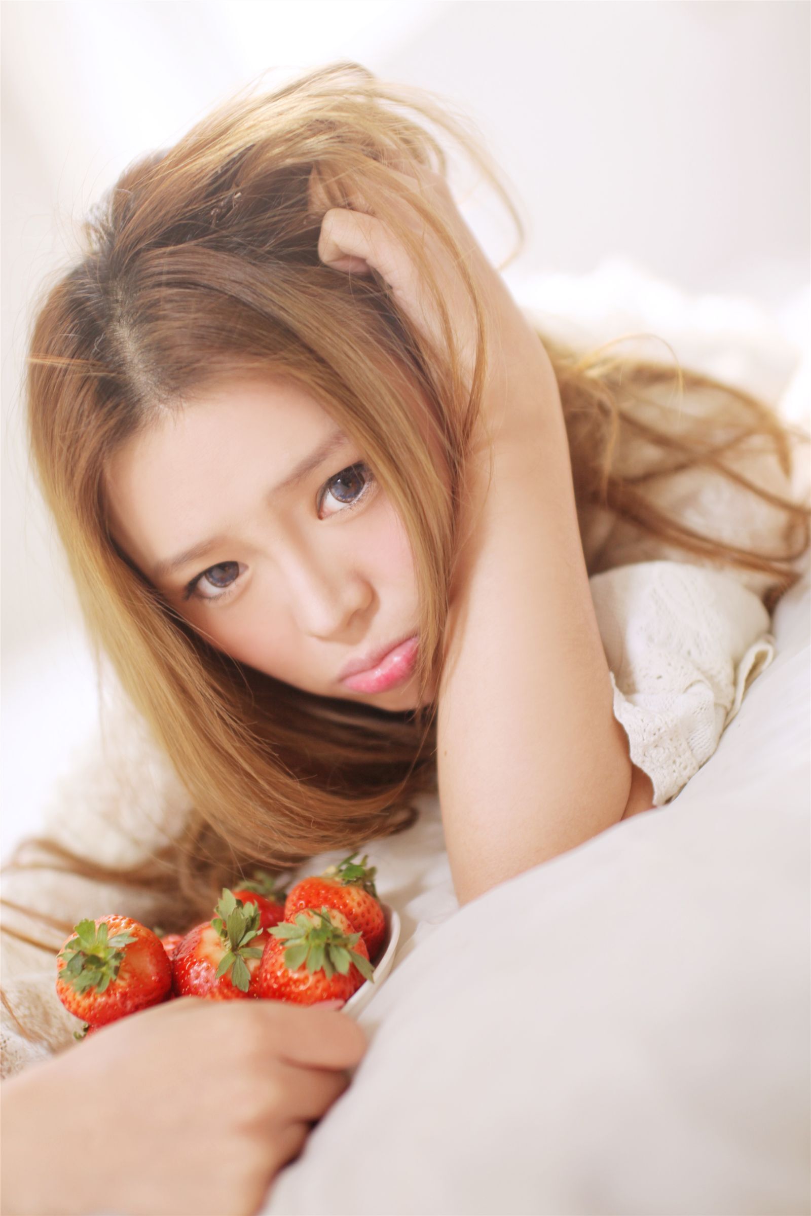 90后女生裴紫绮唯美写真 国产唯美模特写真