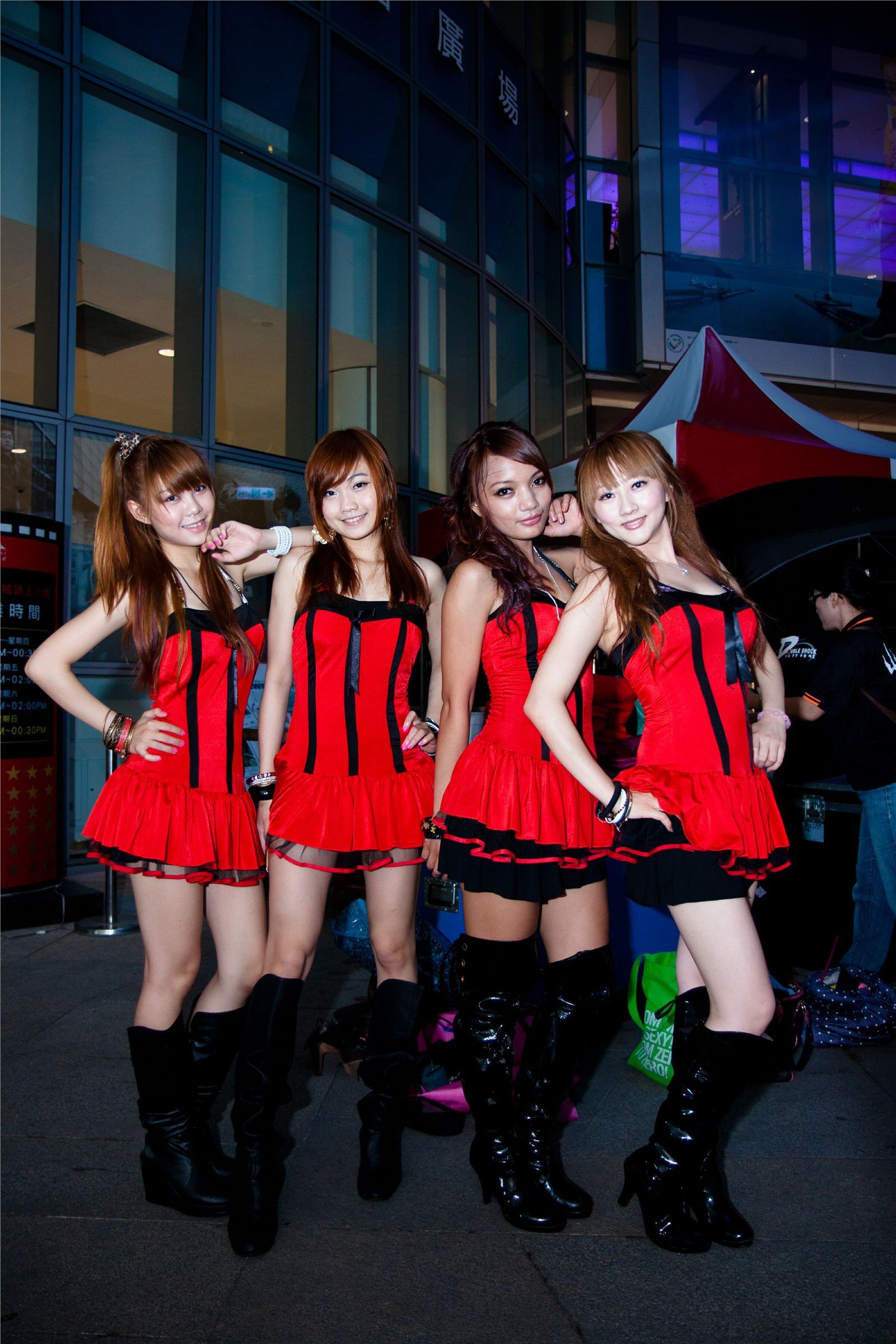 美女模特女孩夢時代 国产高清性感美女模特写真图片