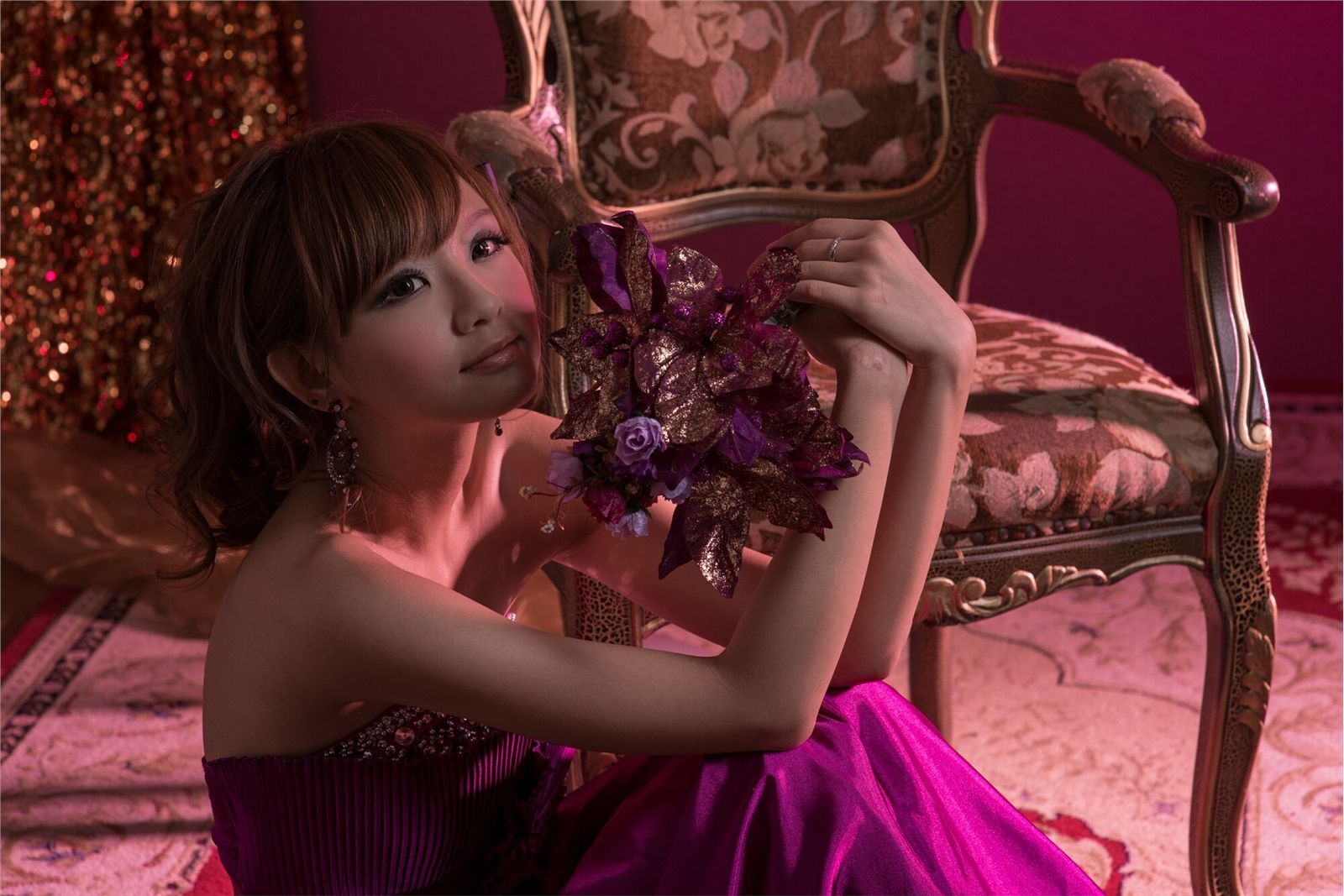 花現台北 八月花神小安 Mini 棚拍 MSI超頻大賽 搞清美女图片