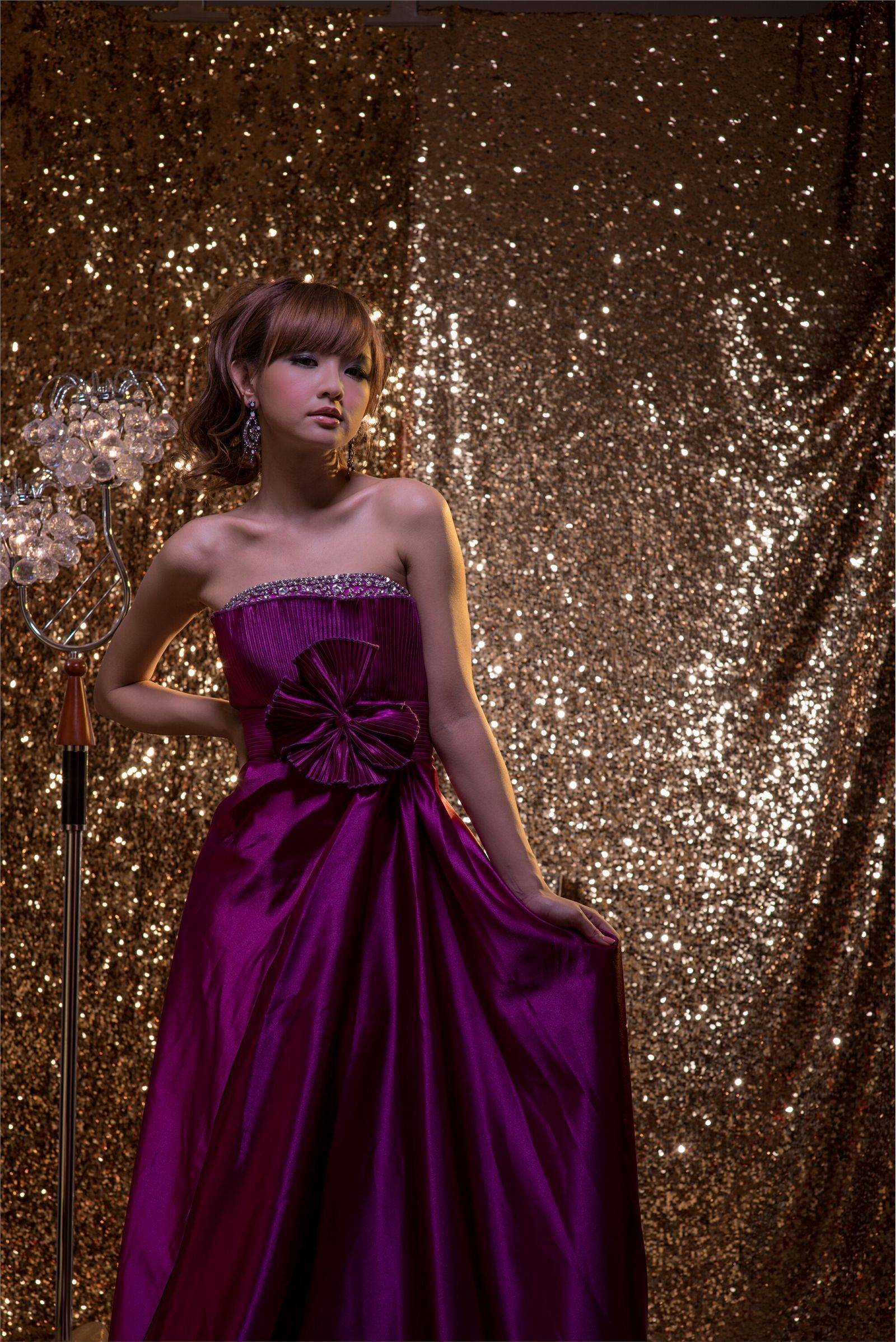 花現台北 八月花神小安 Mini 棚拍 MSI超頻大賽 搞清美女图片