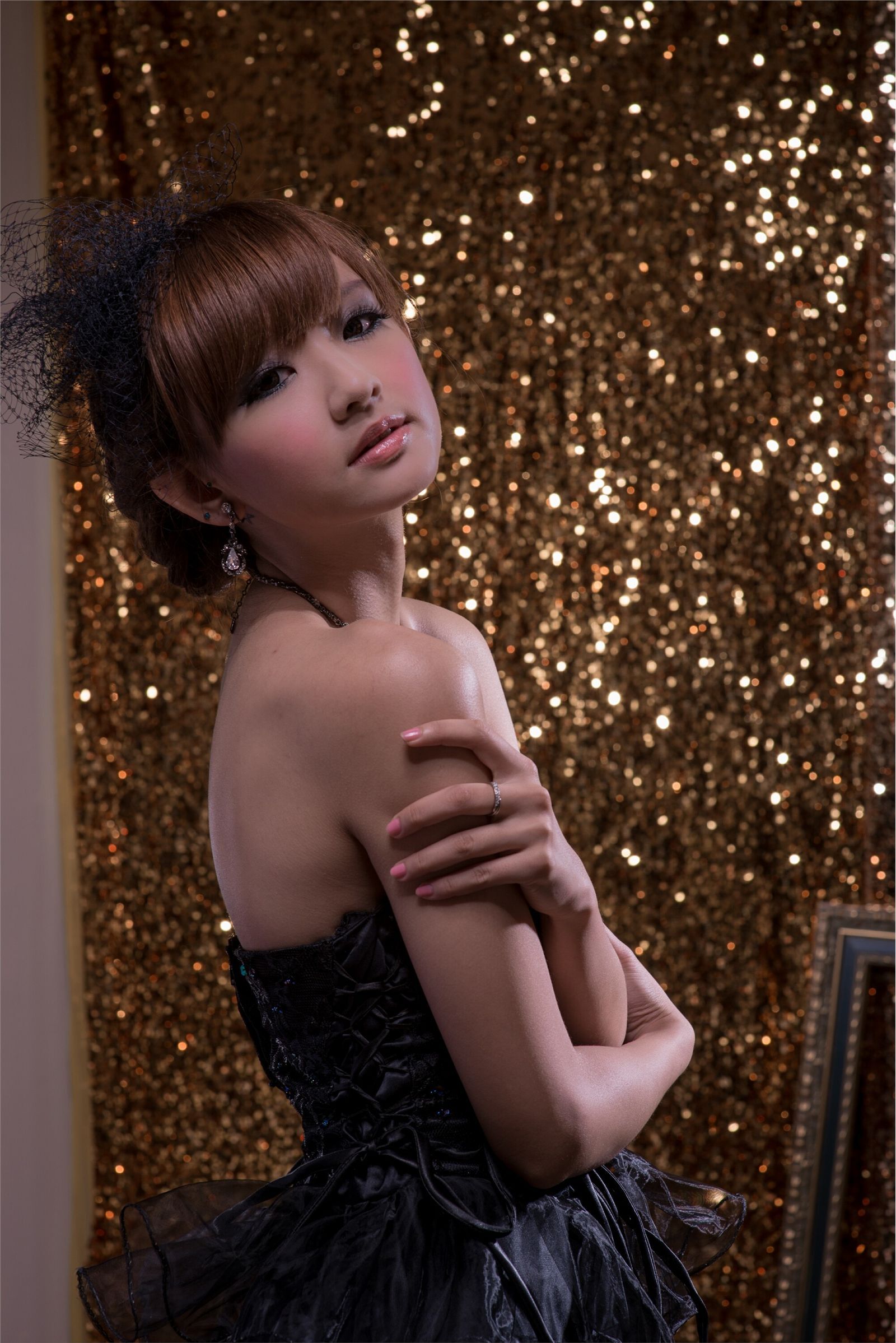 花現台北 八月花神小安 Mini 棚拍 MSI超頻大賽 搞清美女图片