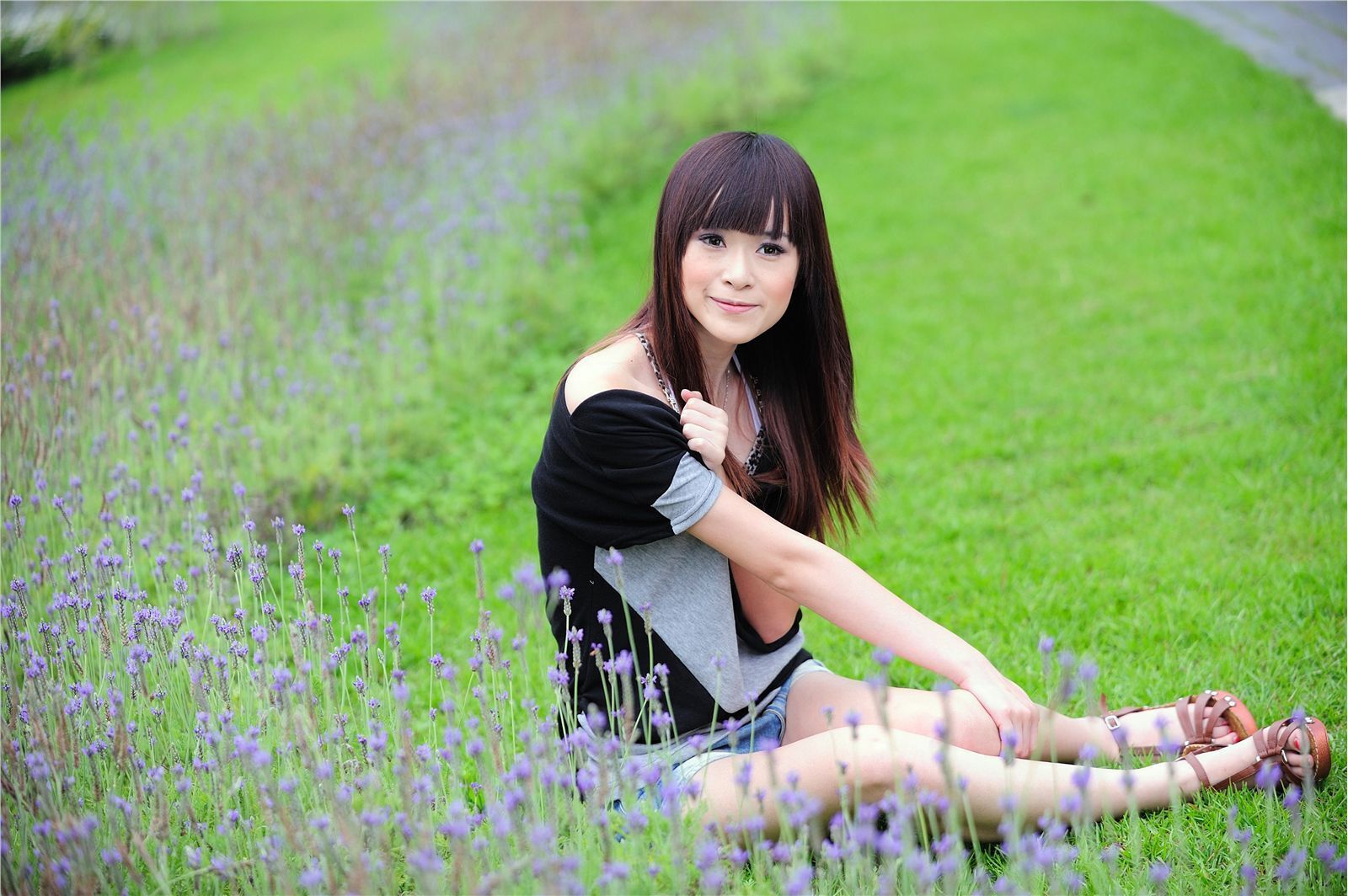妃妃 (nana) - 薰衣草的爱　国产高清美女图片