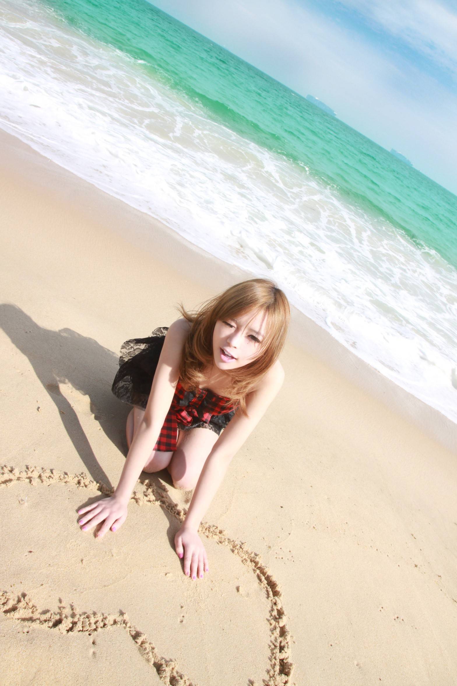 90后氧气美女 裴紫绮 马尔代夫写真 国产原创美女图片 美女新人