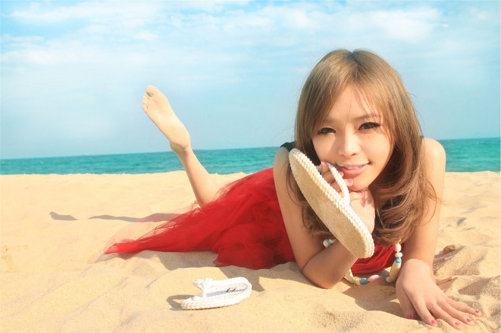 90后氧气美女 裴紫绮 马尔代夫写真 国产原创美女图片 美女新人