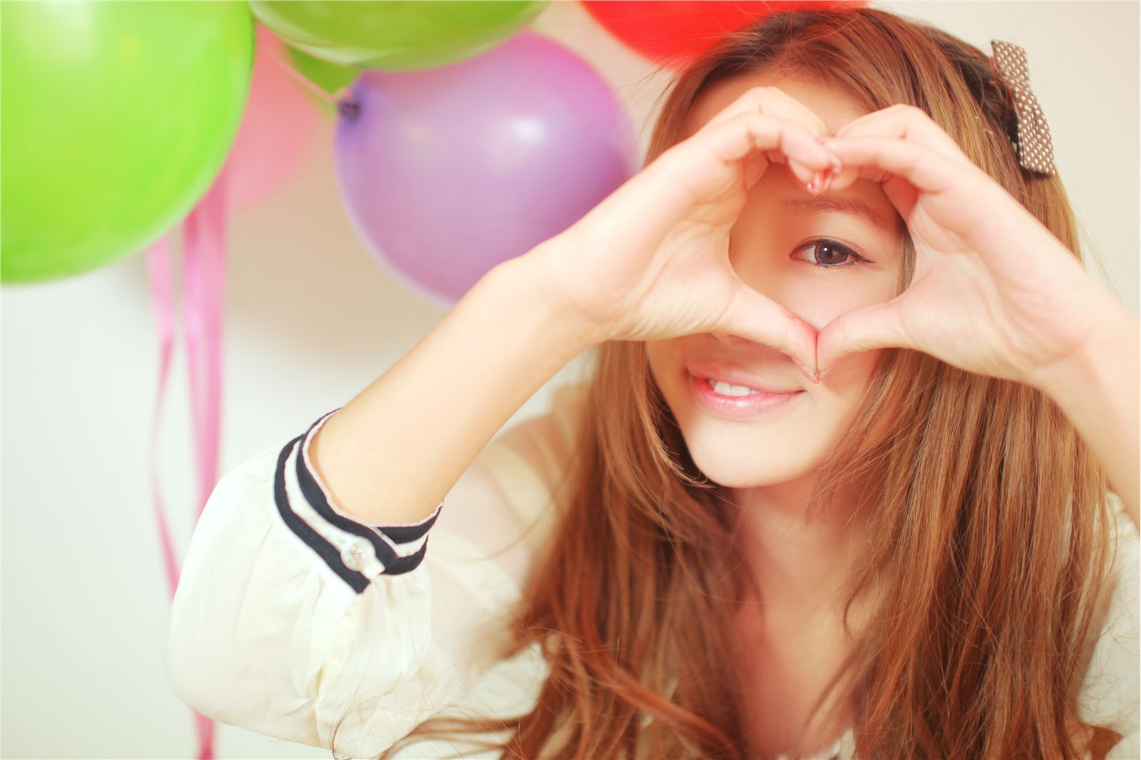 90后女生裴紫绮2012最新清新写真高清大图曝光