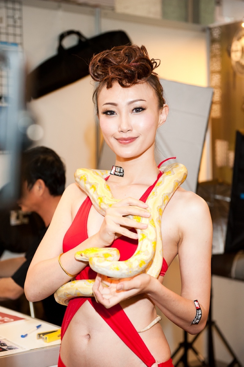 攝影器材展　国产模特高清套图 　性感丝袜美女图片