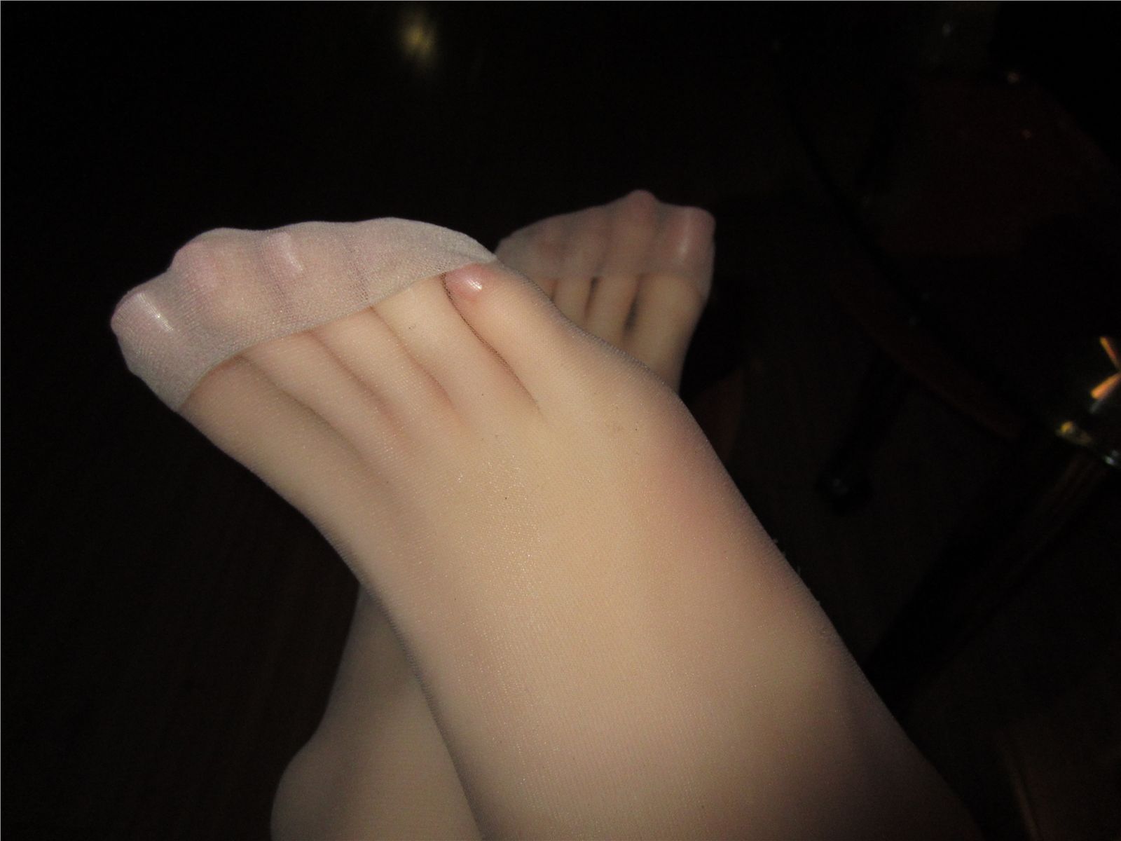 充气娃娃丝足特写 性感美女图片写真