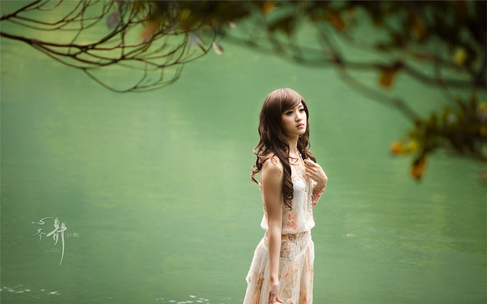 台湾美女模特小雅外拍 网络美女模特写真