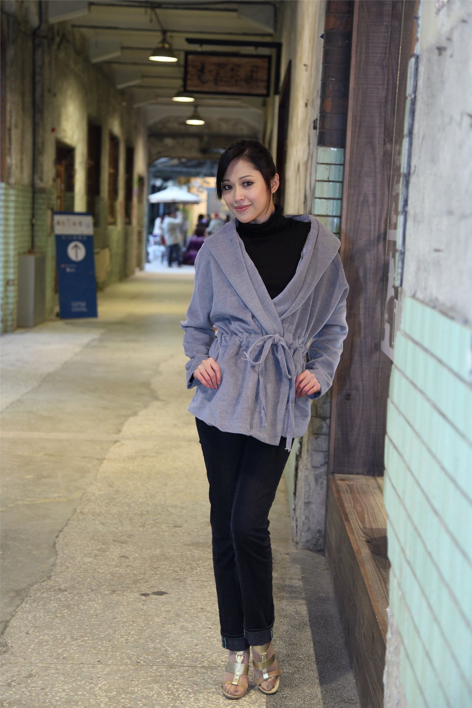 2011恬小魚 華山拍摄 高清美女图片