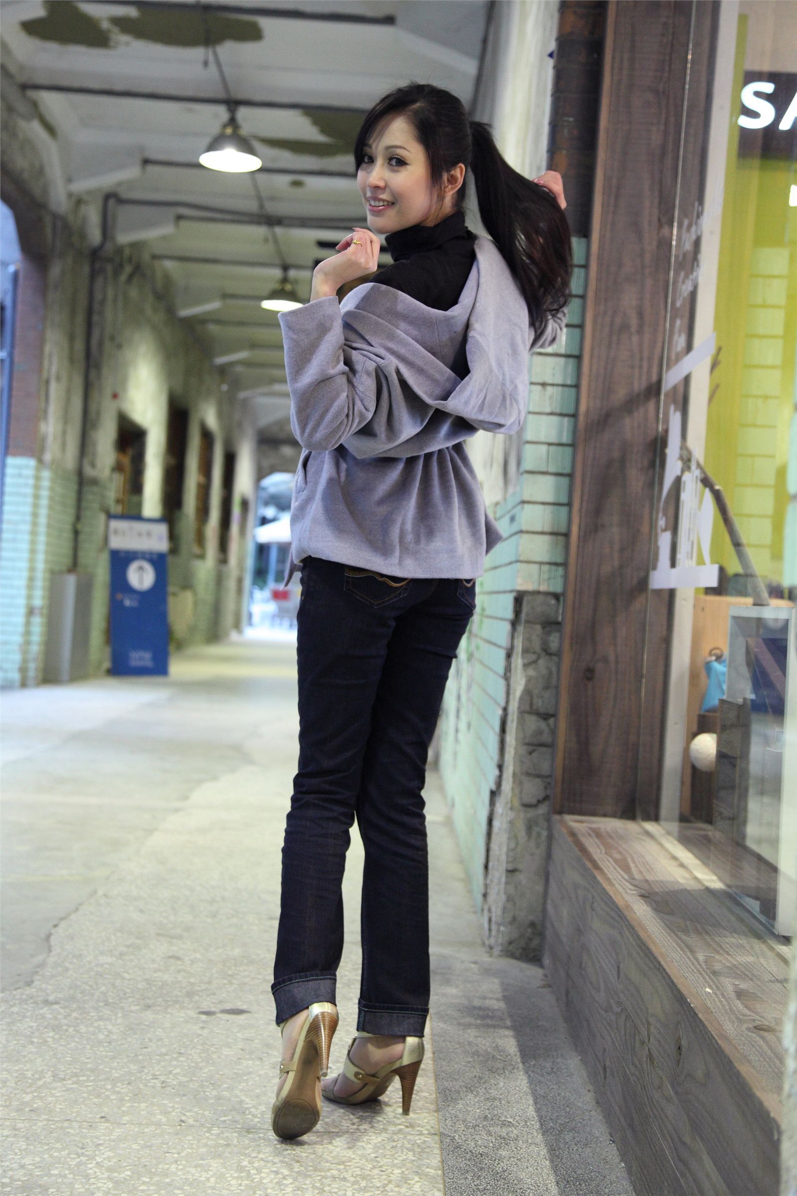 2011恬小魚 華山拍摄 高清美女图片