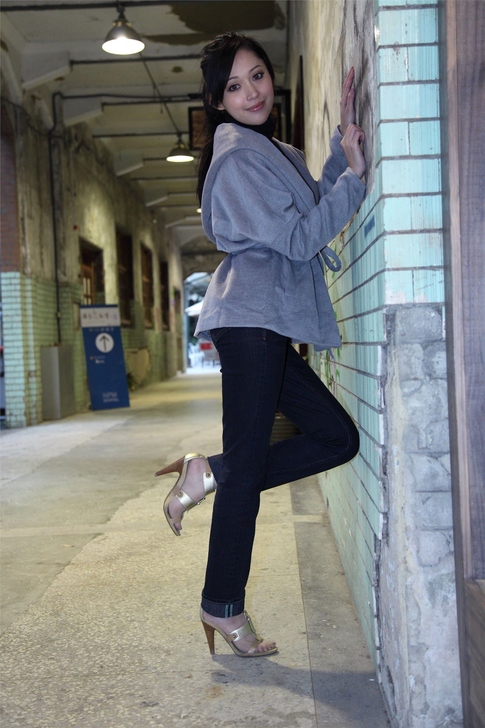 2011恬小魚 華山拍摄 高清美女图片