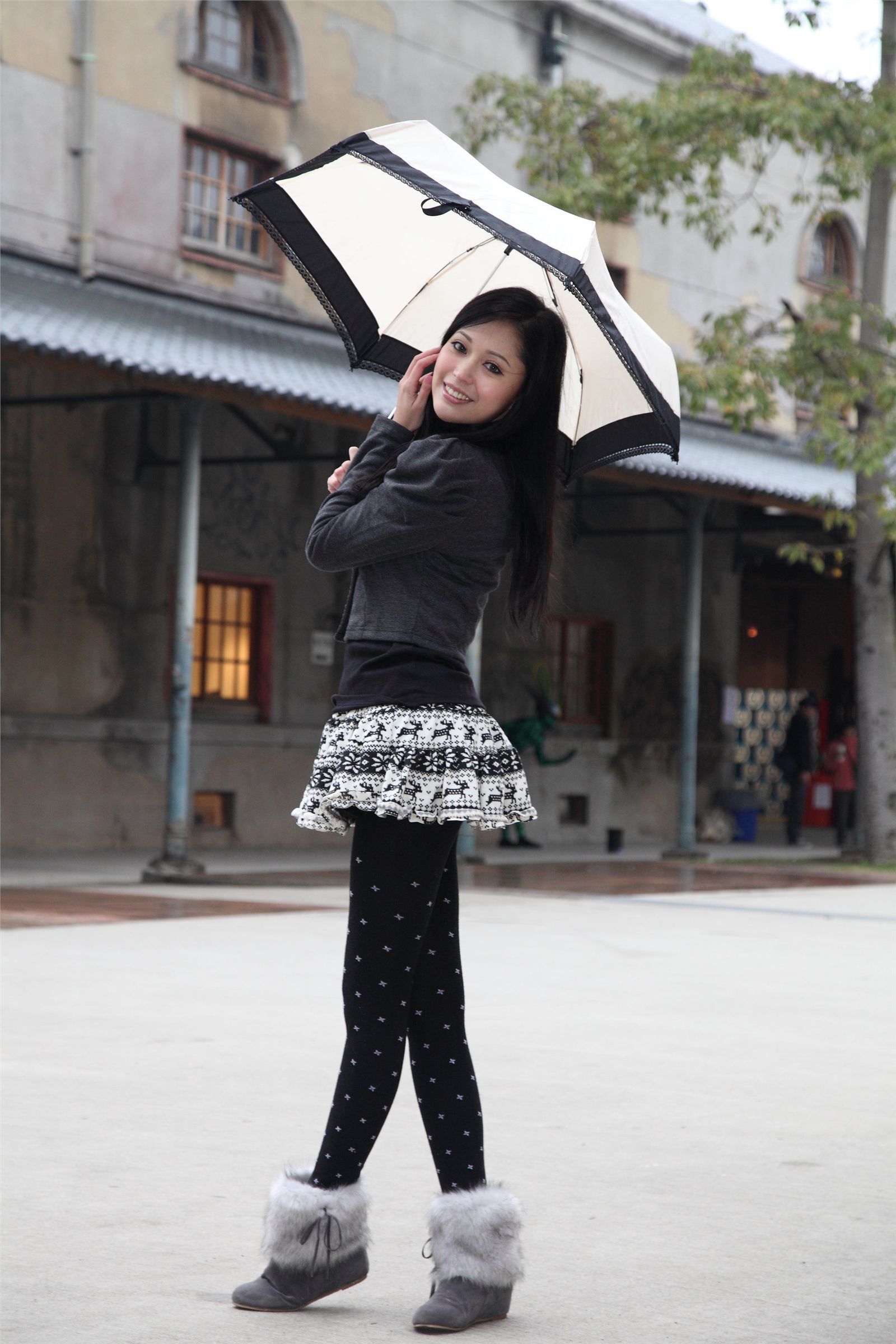 2011恬小魚 華山拍摄 高清美女图片