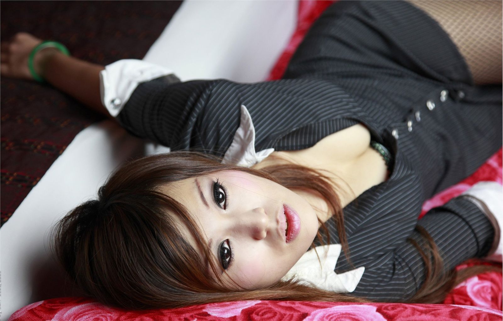 高清性感美女图片 办公室写真图片