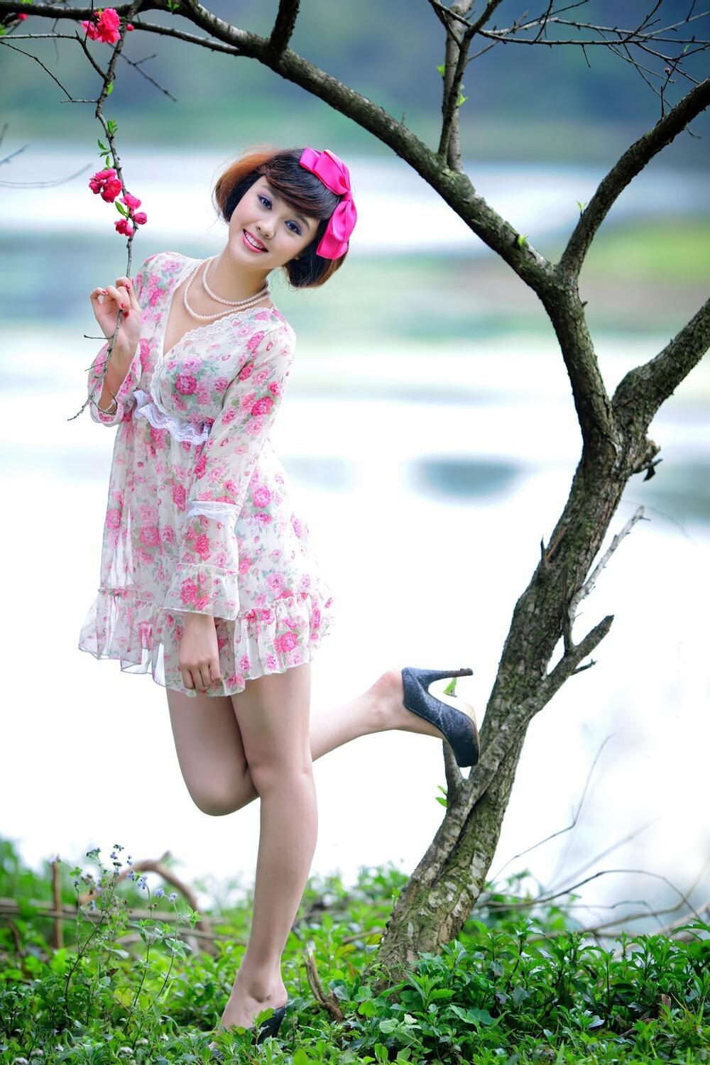 清新美女模特尹芝外拍 性感模特美女套图