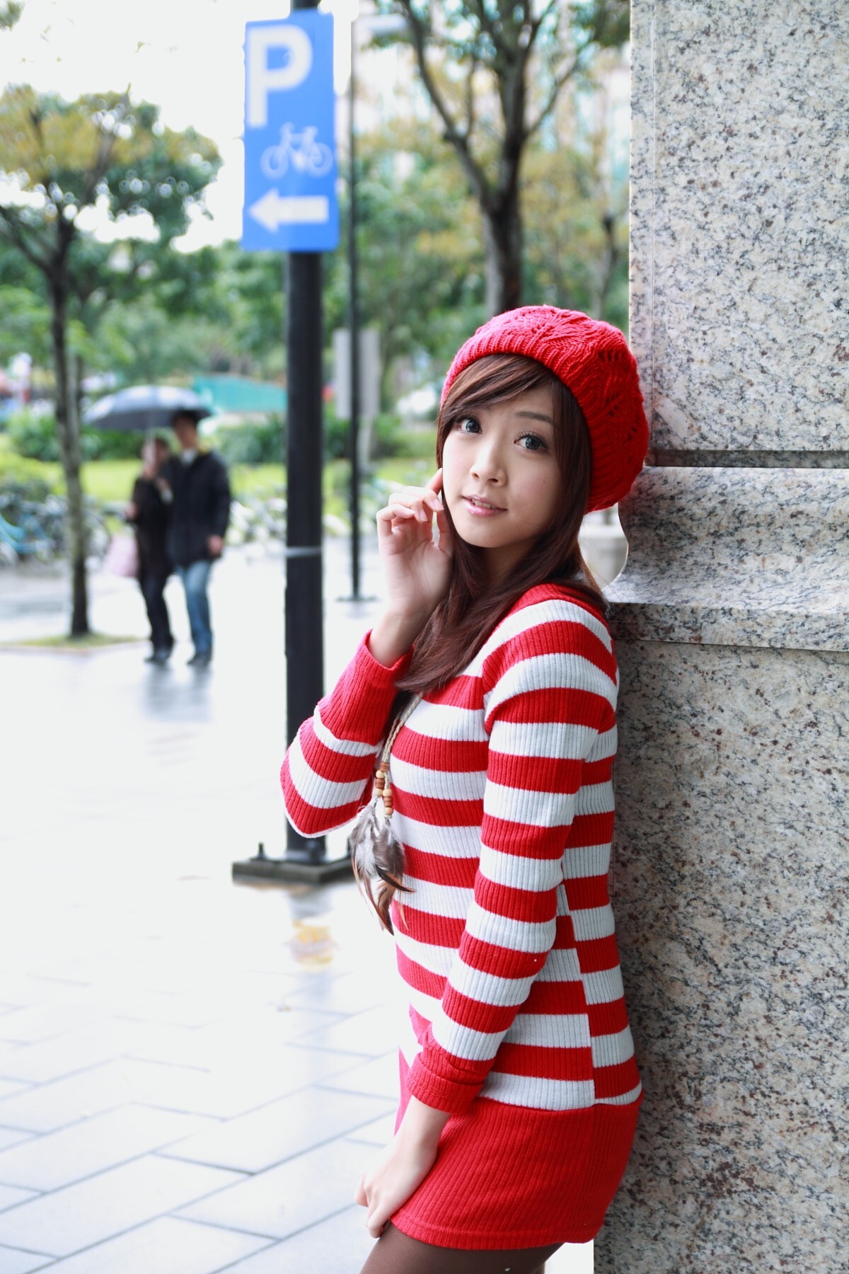 国产模特 甄妮外拍 in 信義區 高清美女外拍写真