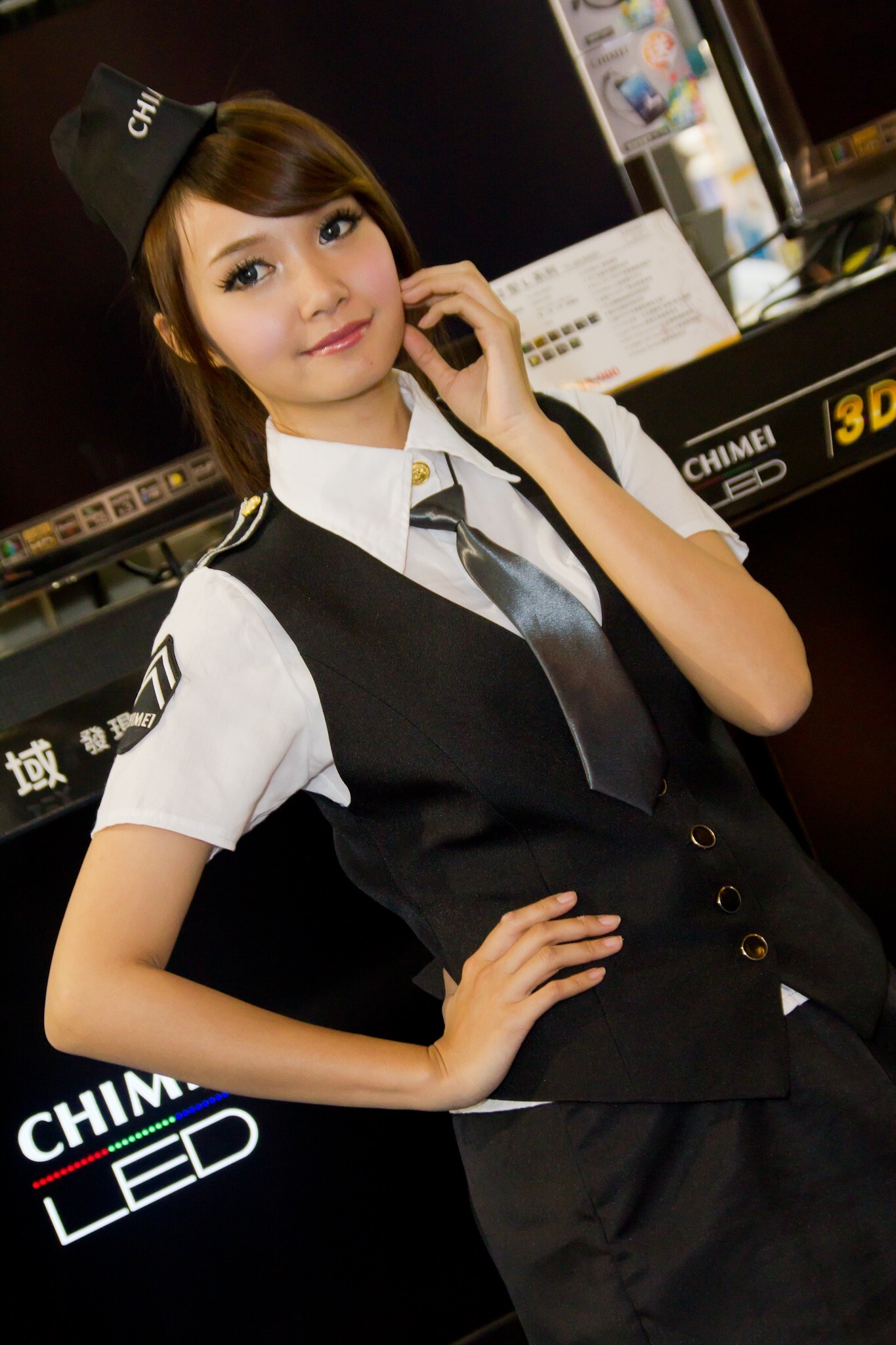 2011資訊月我只爱制服诱惑篇 高清国内美女套图