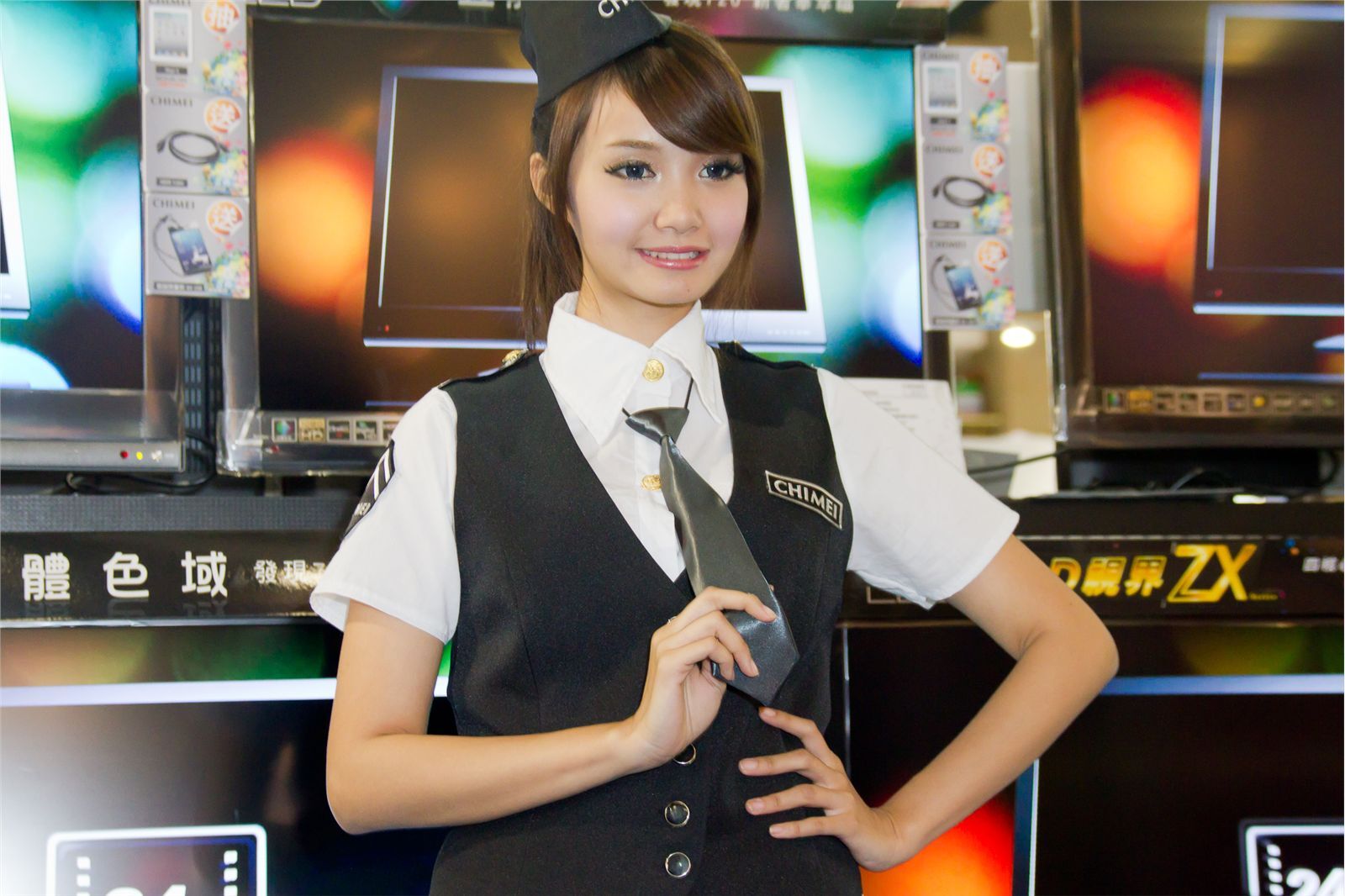 2011資訊月我只爱制服诱惑篇 高清国内美女套图