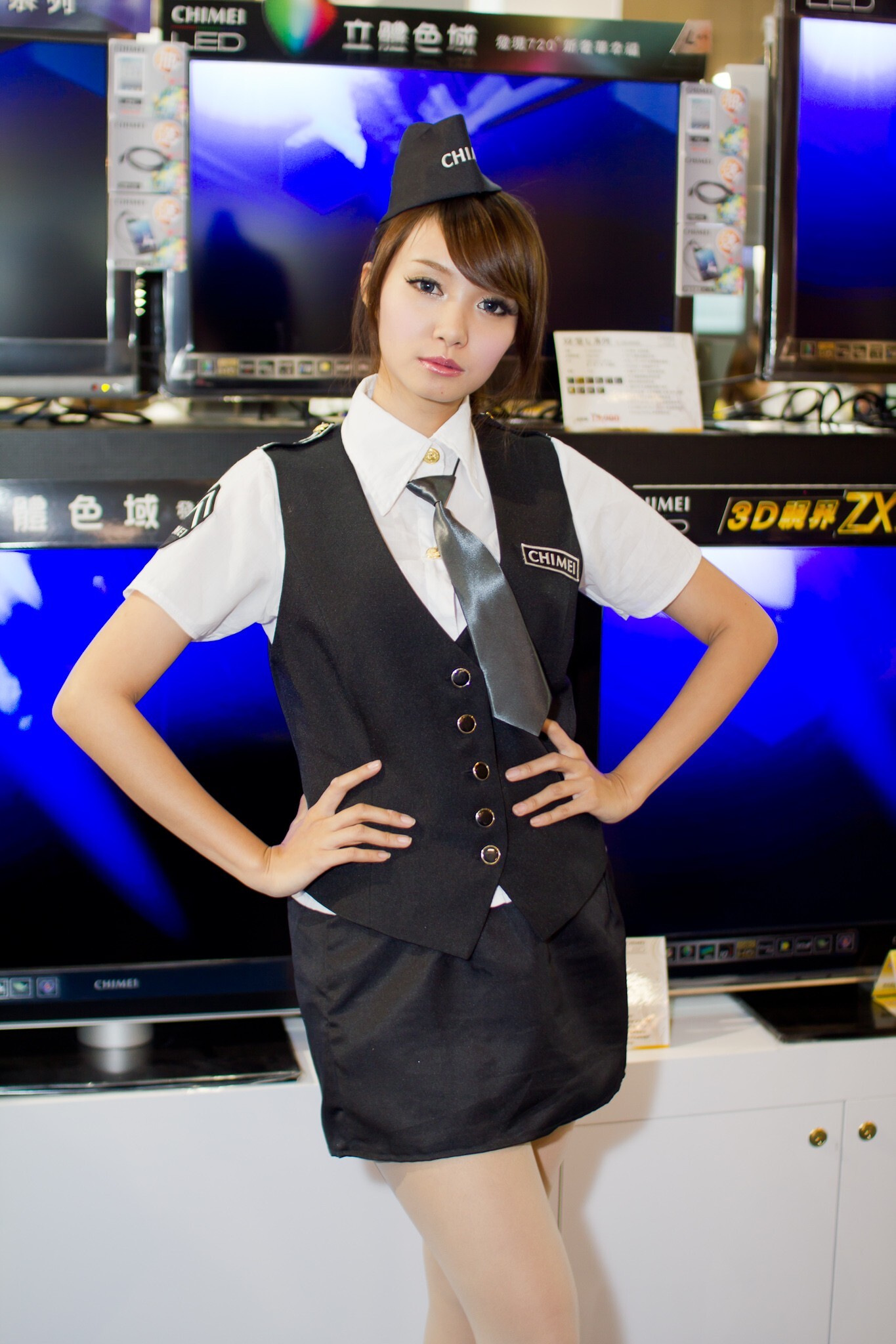 2011資訊月我只爱制服诱惑篇 高清国内美女套图