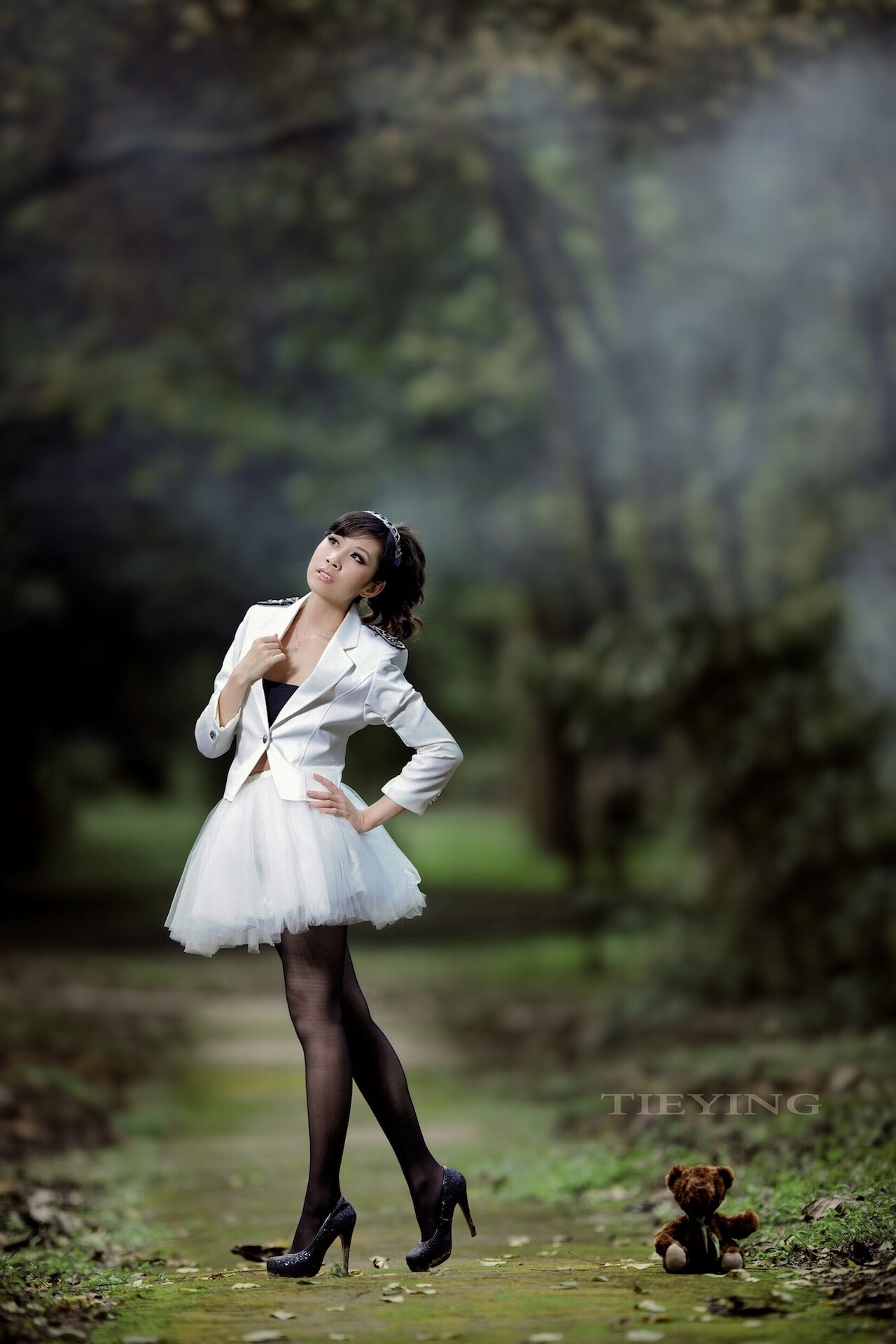 爱丽丝梦游仙境 高清美女写真套图 MM套图