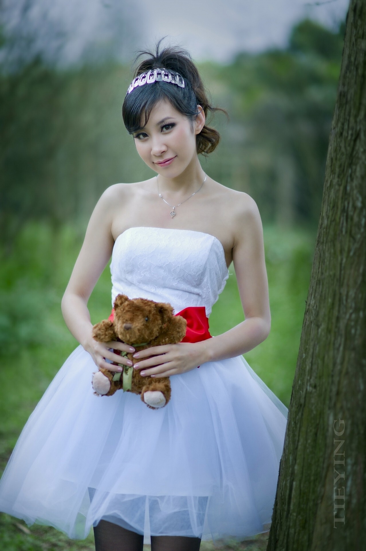 爱丽丝梦游仙境 高清美女写真套图 MM套图