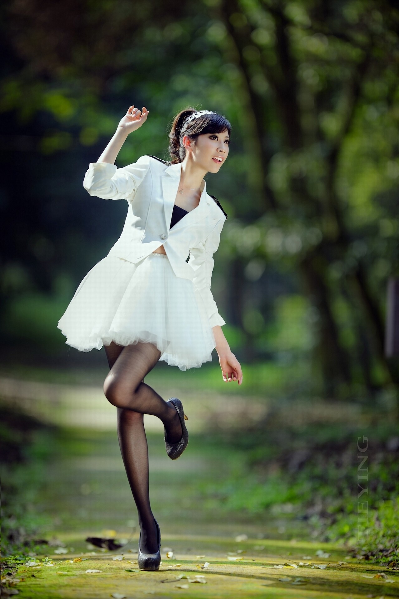 爱丽丝梦游仙境 高清美女写真套图 MM套图