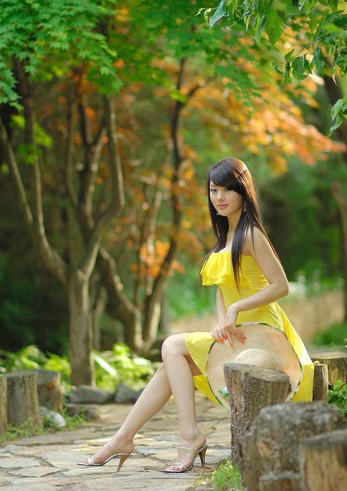 韩国性感美女车模韩美姬