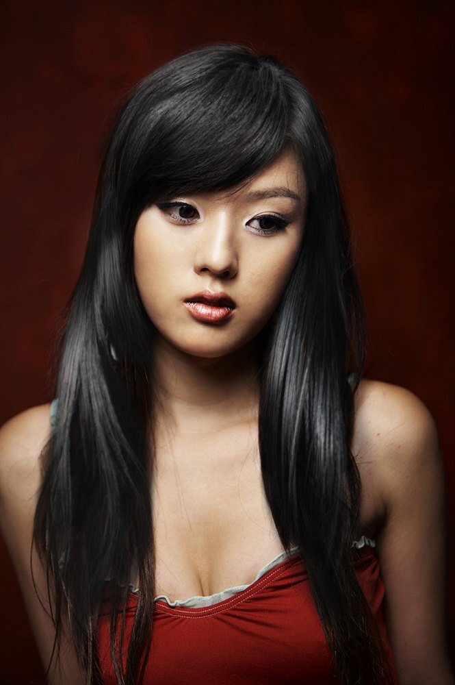 韩国性感美女车模韩美姬