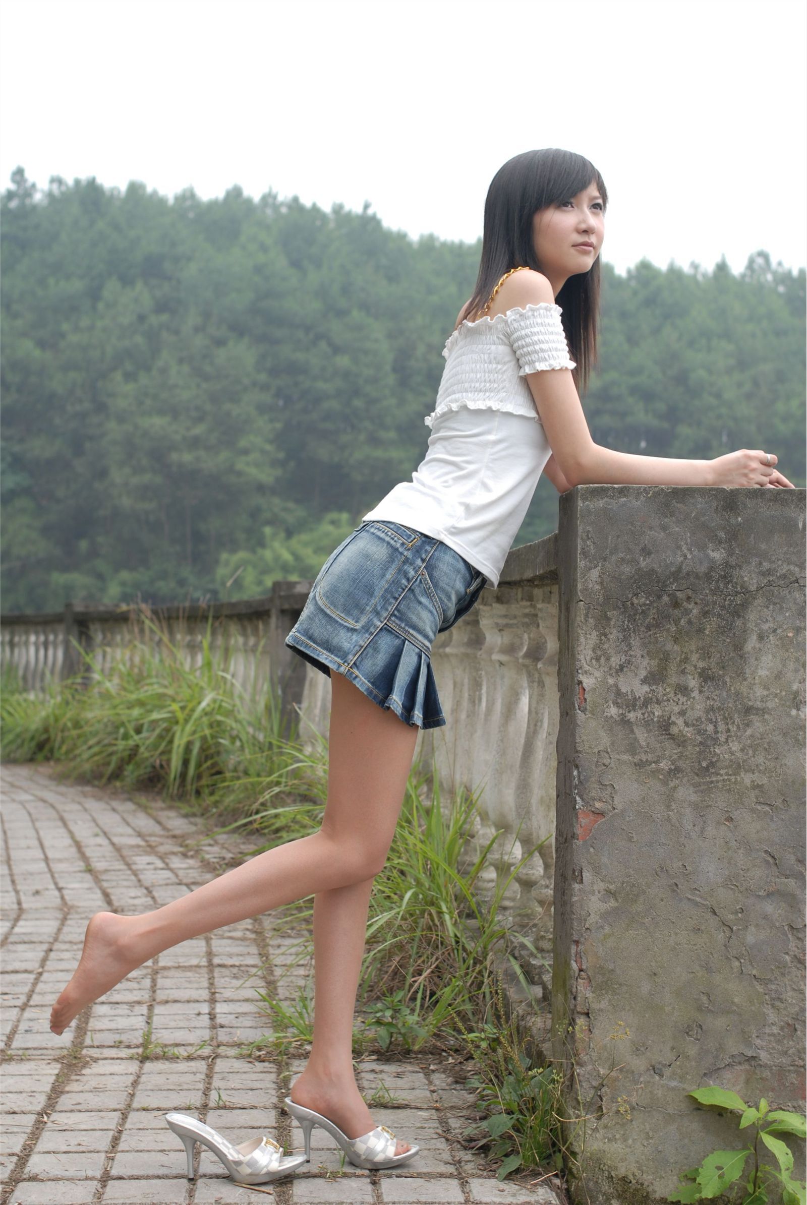 湖边的少女 素颜写真相片