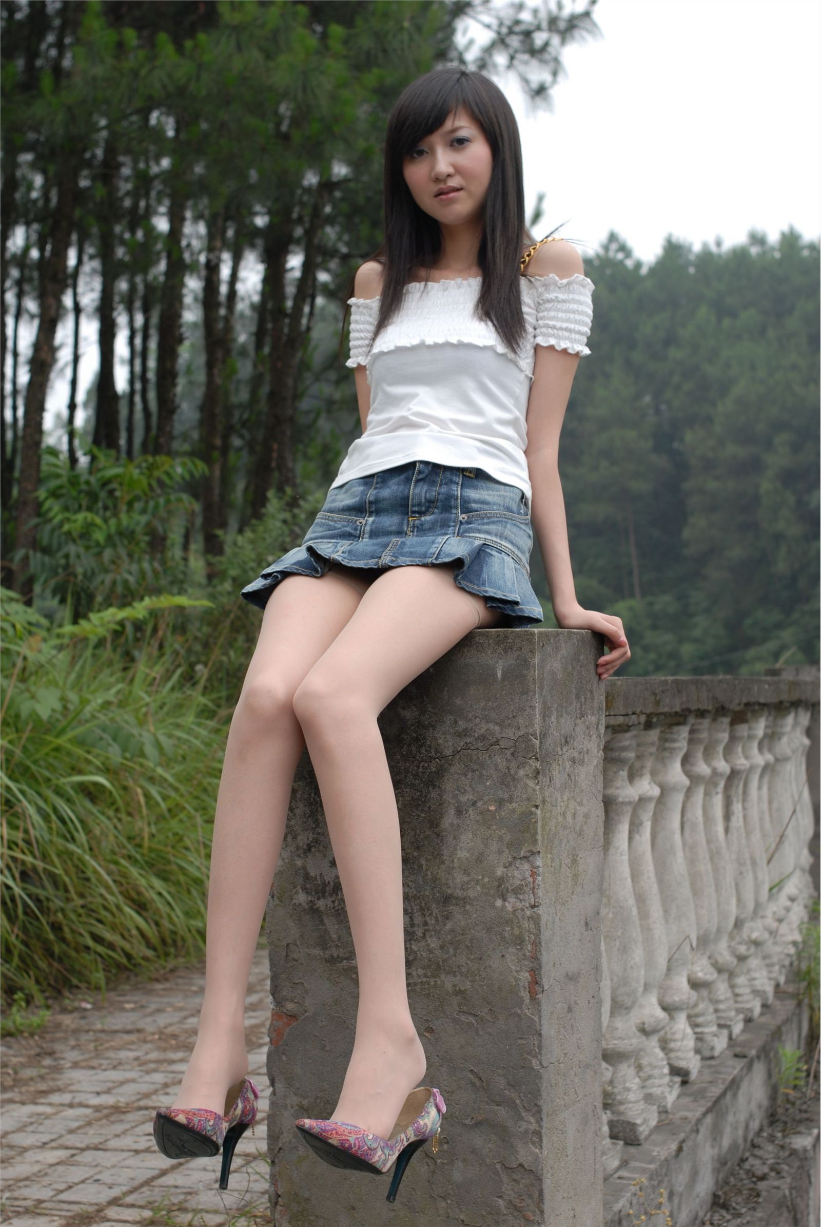 湖边的少女 素颜写真相片