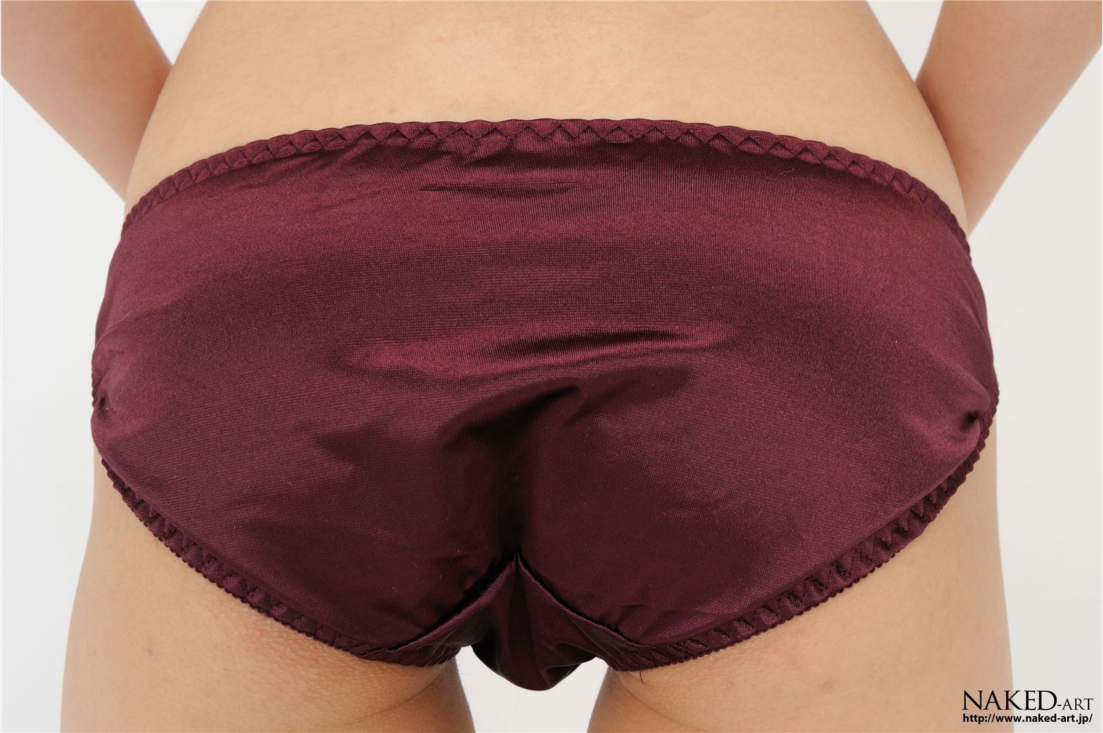 丝袜美女 OL倶楽部35 森川朱梨  [NAKED-ART]