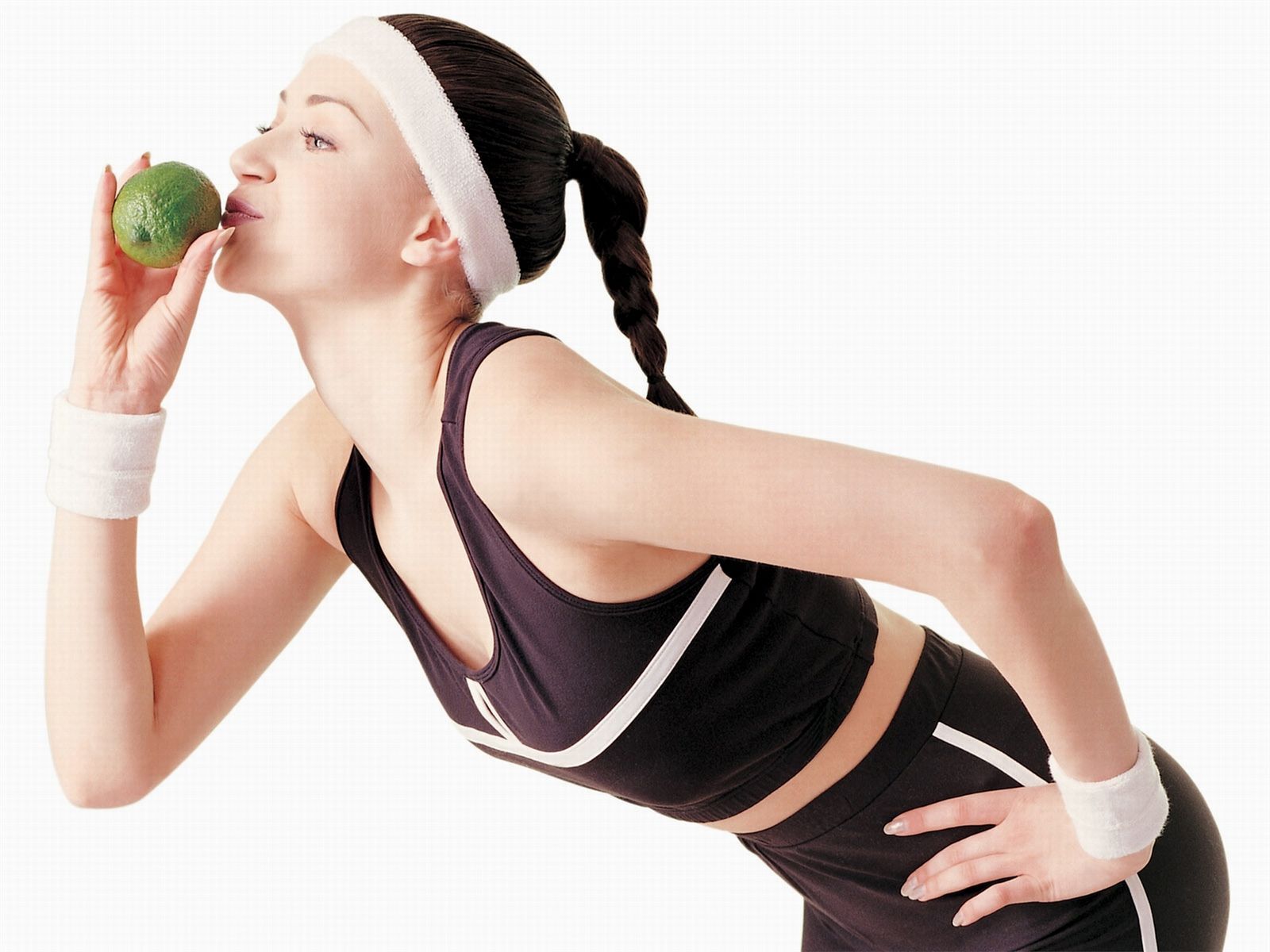 运动健美型美女套图 高清桌面