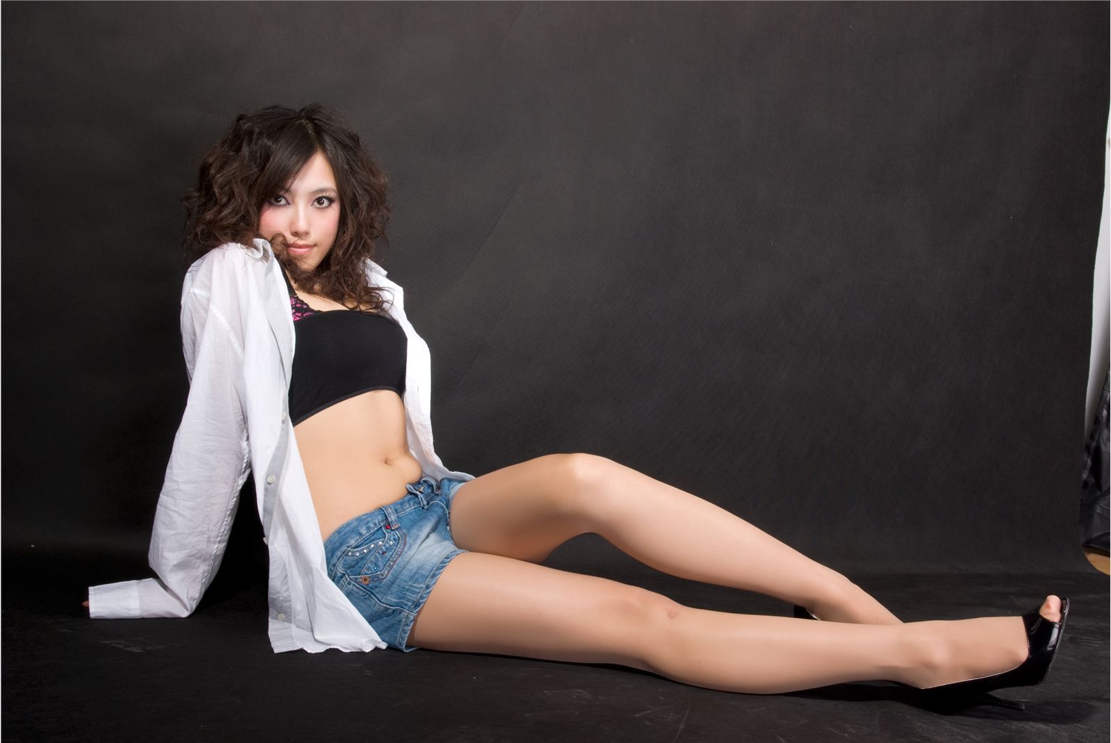 小静 办公女郎 睛天 性感女警 Marry 轻解白衣 [拍美VIP]模特写真