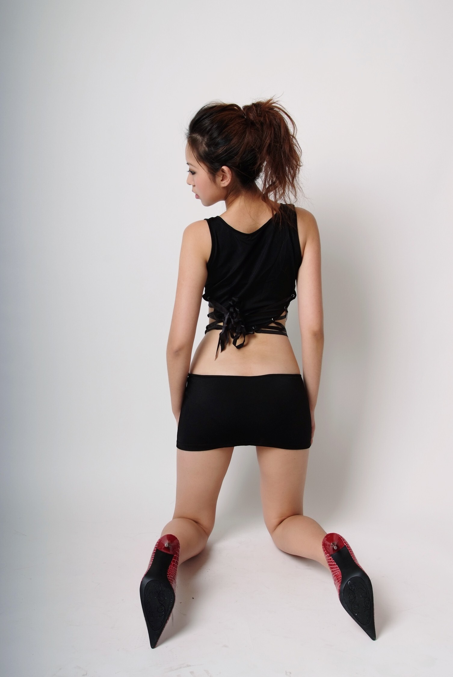 睛天 白裙粉鞋 婧婧 黑的诱惑 [拍美VIP] 网络最全图片资源站点