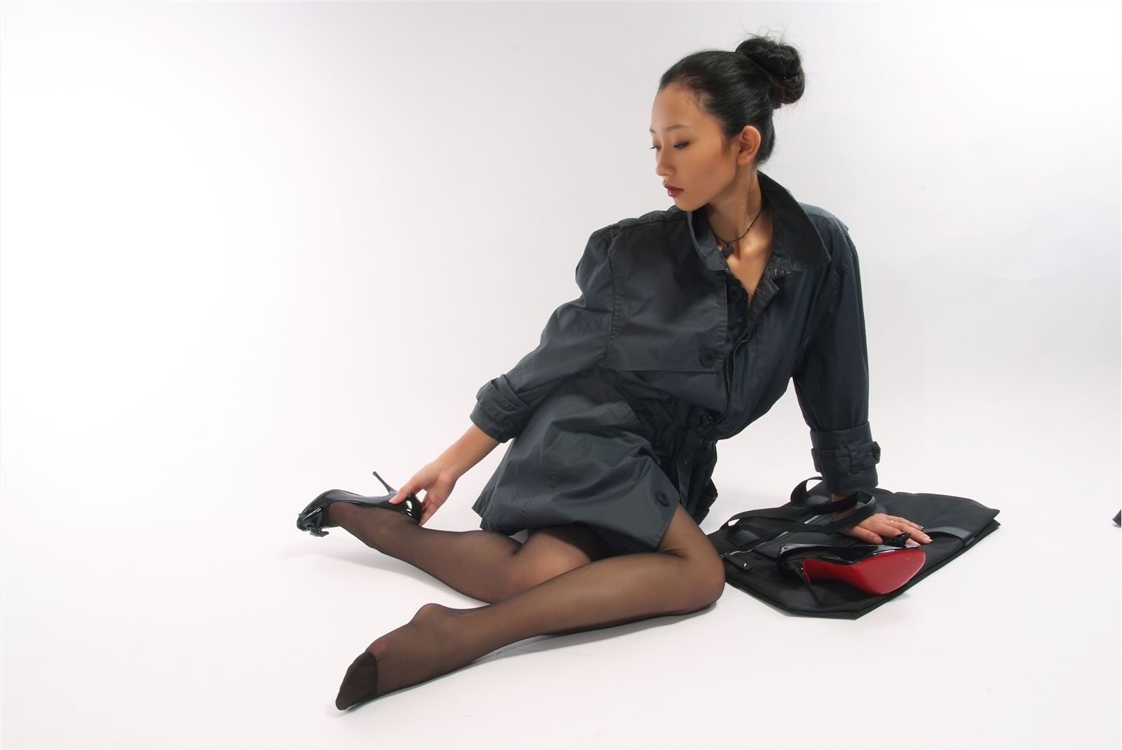 [拍美VIP]小鱼儿 都市之女 依琳 白衣OL 小茜 绝对幻想