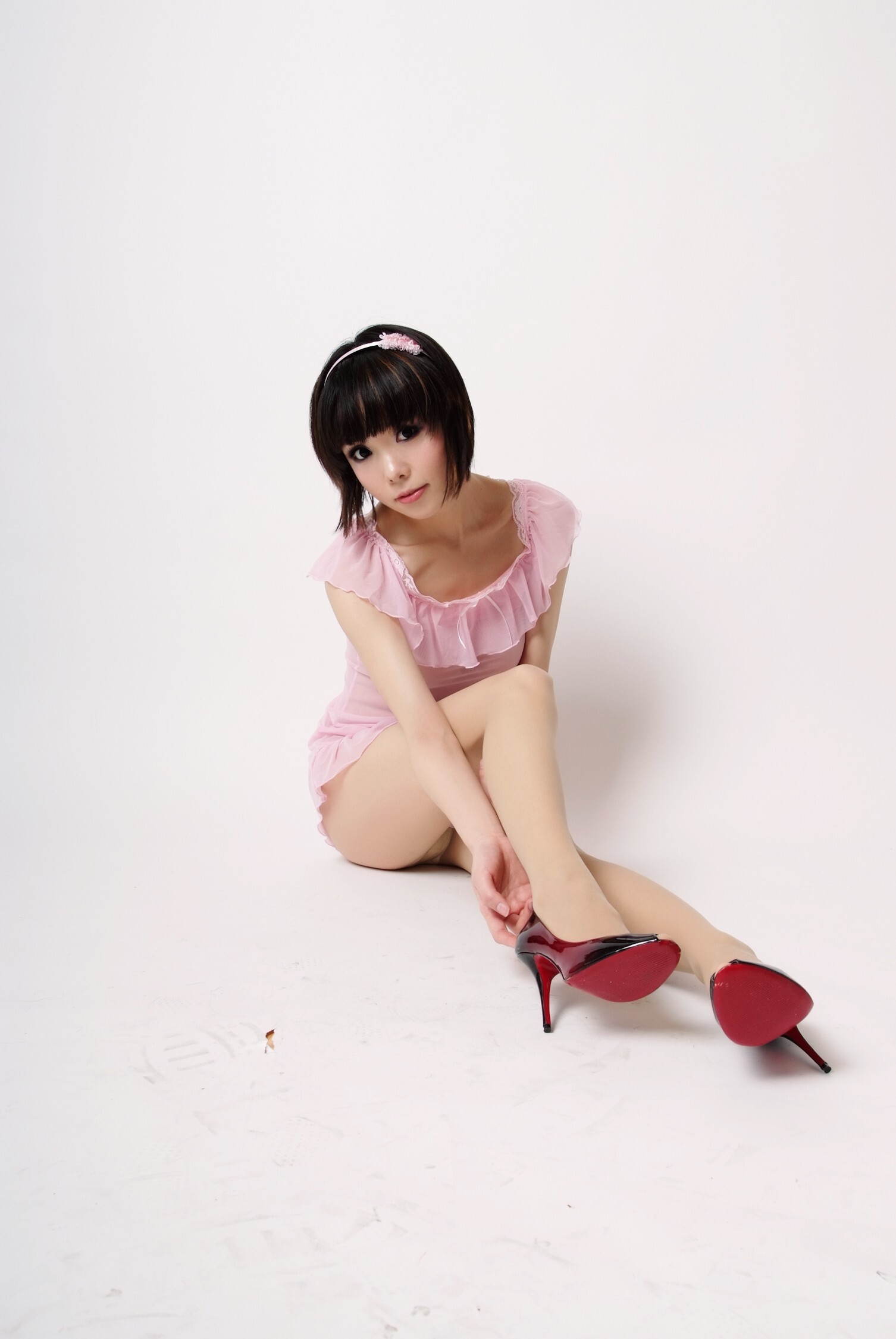 [拍美VIP] 小遥 黑裙OL 喵喵 热裤女郎 Vo3 小雪花 粉色纱裙