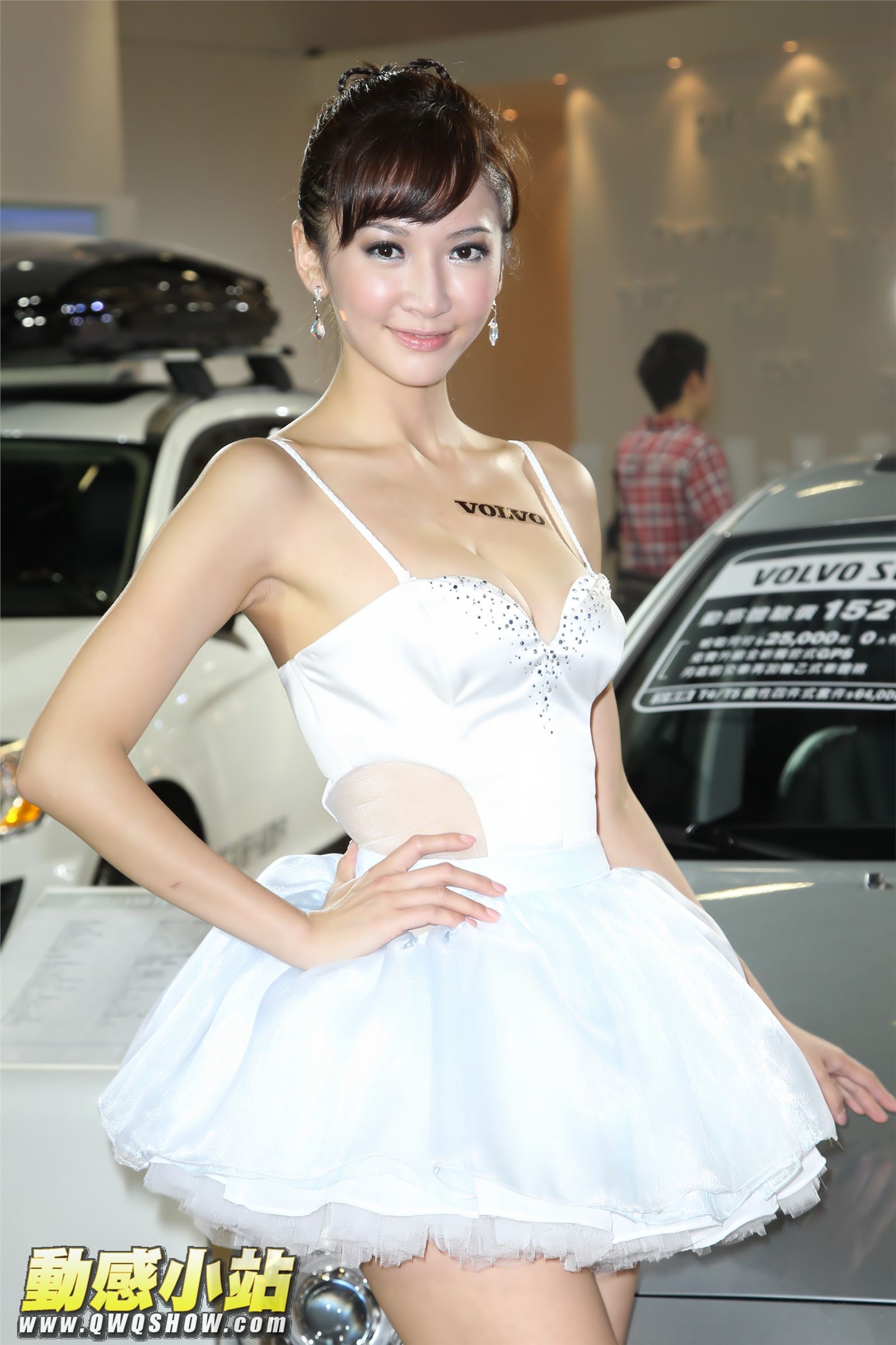 动感小站 1215-1218 2012新車展開場舞 美女模特写真