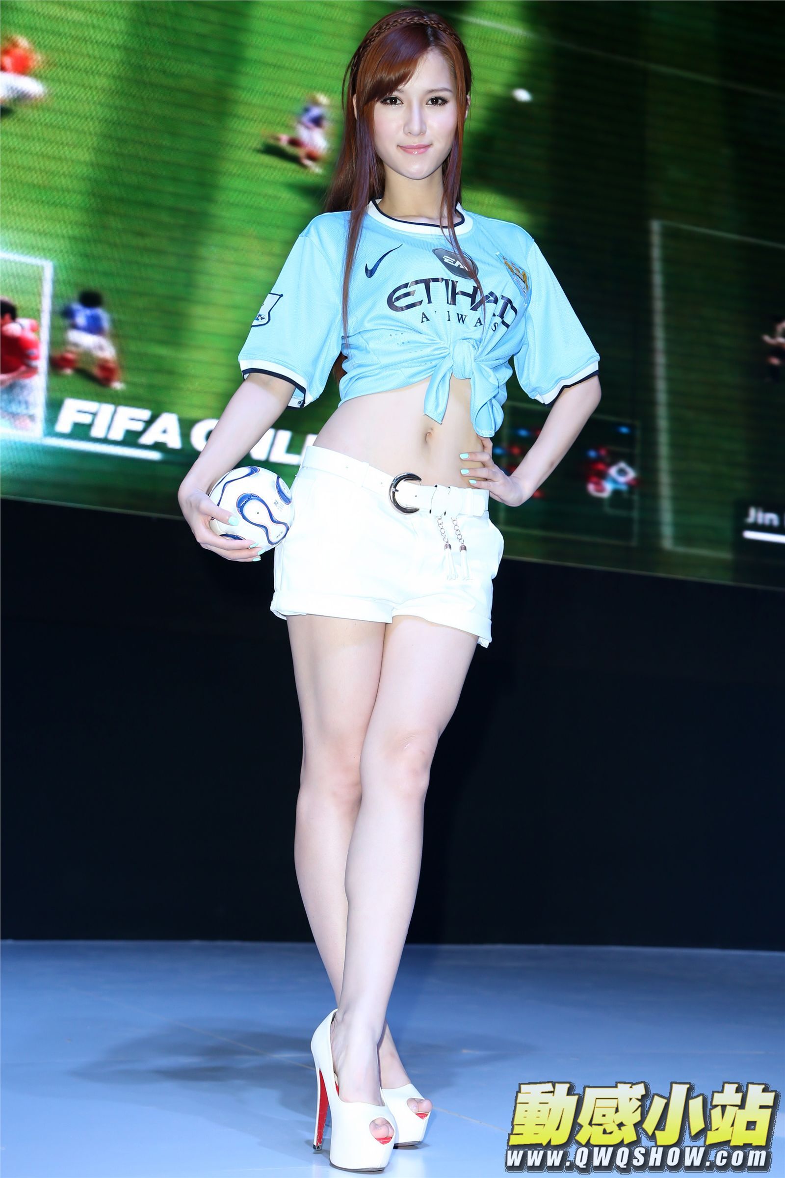 [动感小站]  2013 ChinaJoy EA艺电Show Girl