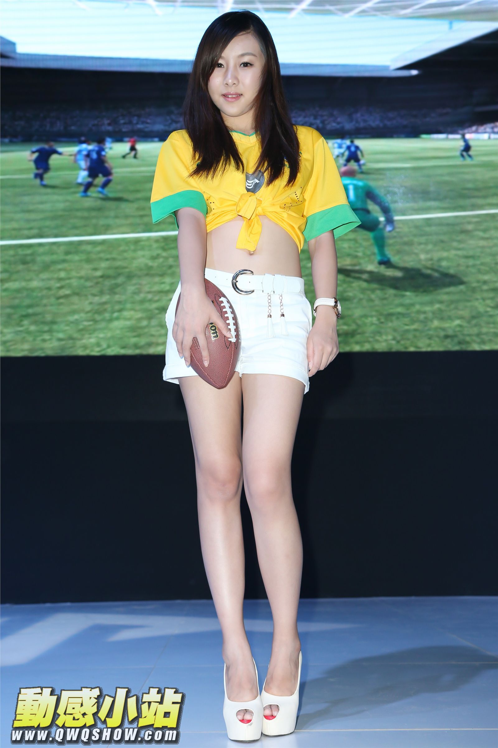 [动感小站]  2013 ChinaJoy EA艺电Show Girl