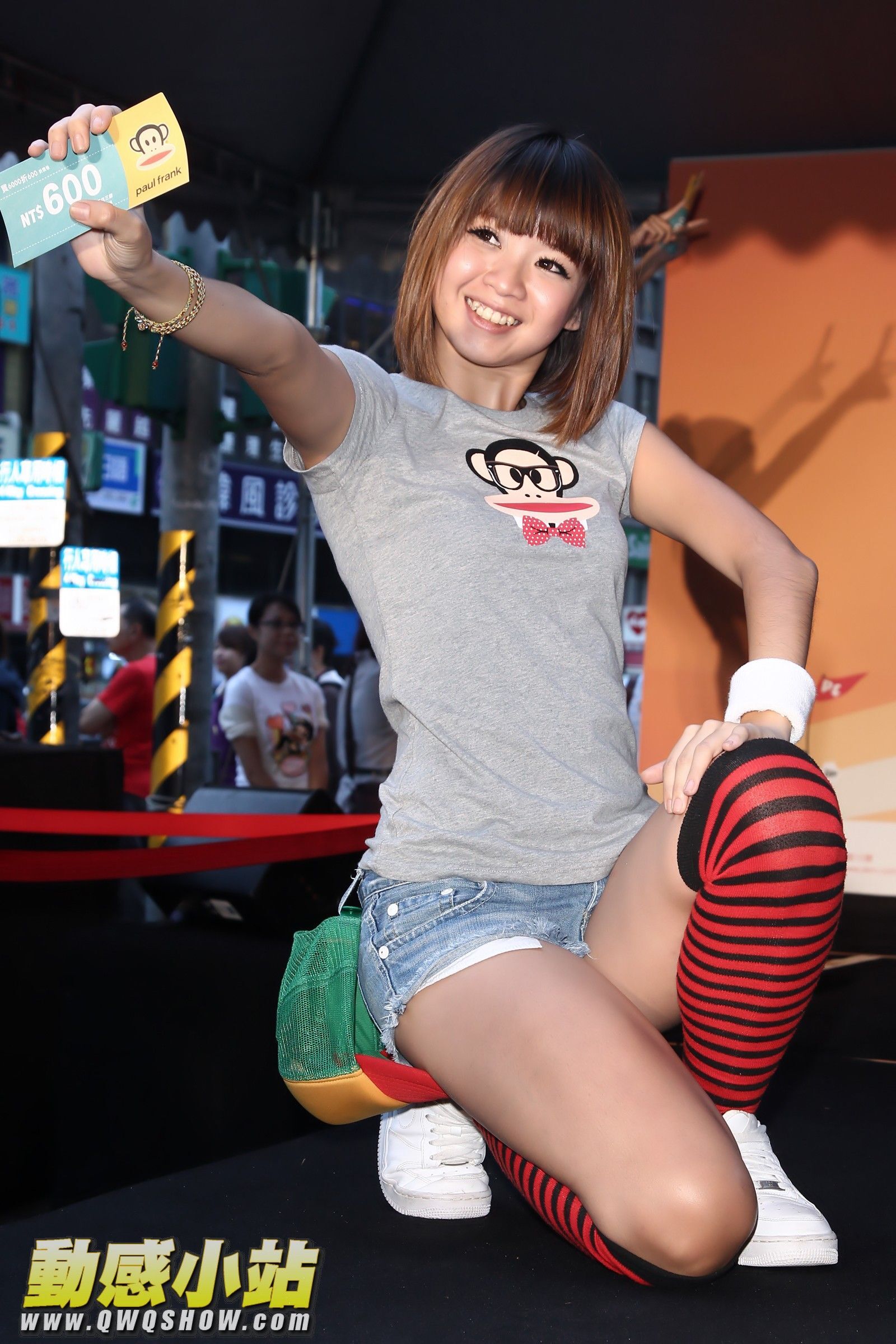 动感小站 服裝秀辣妹熱舞 西門町潮鬪會辣妹熱舞 中元普渡辣妹鋼管秀